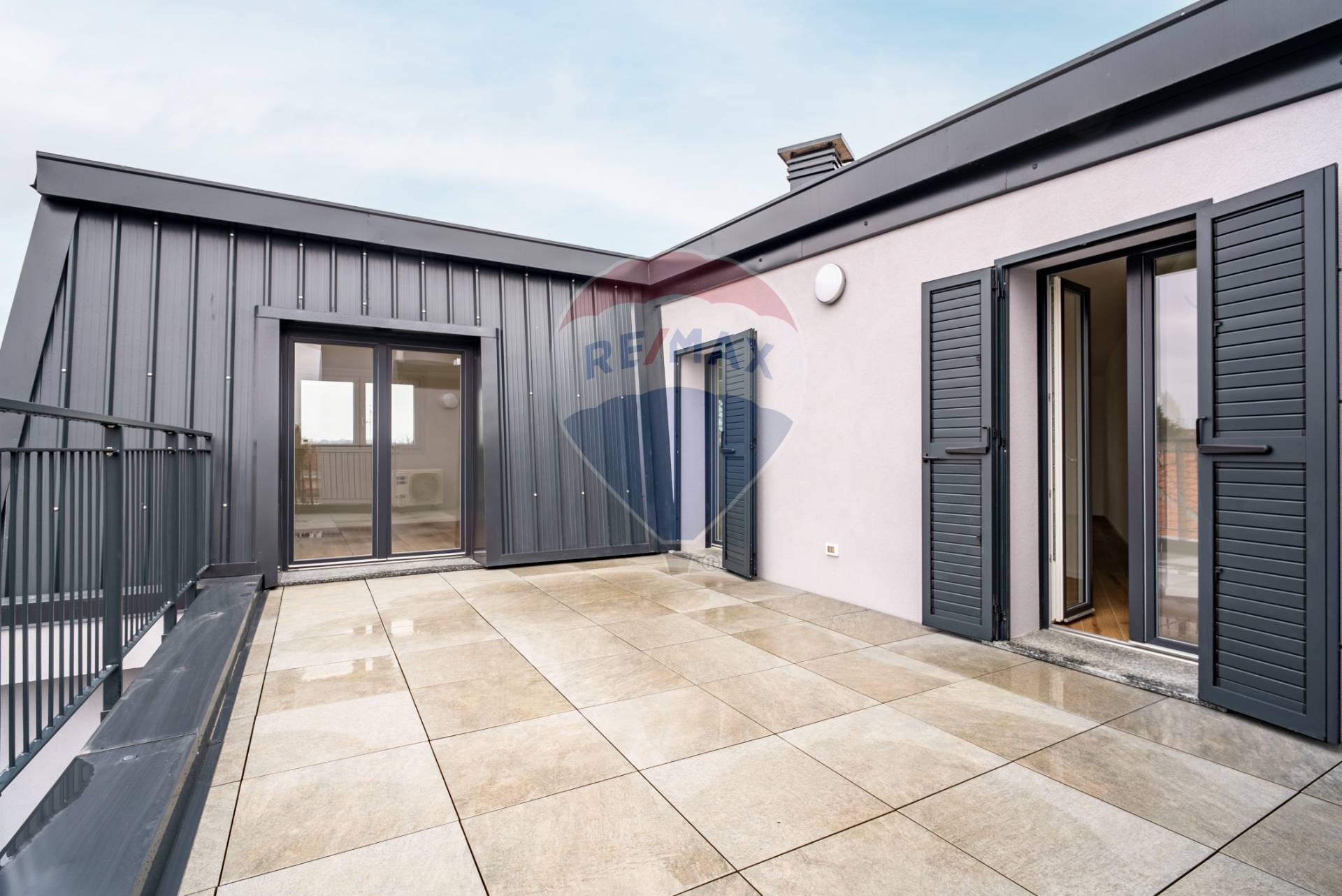 Appartamento in vendita a Limbiate