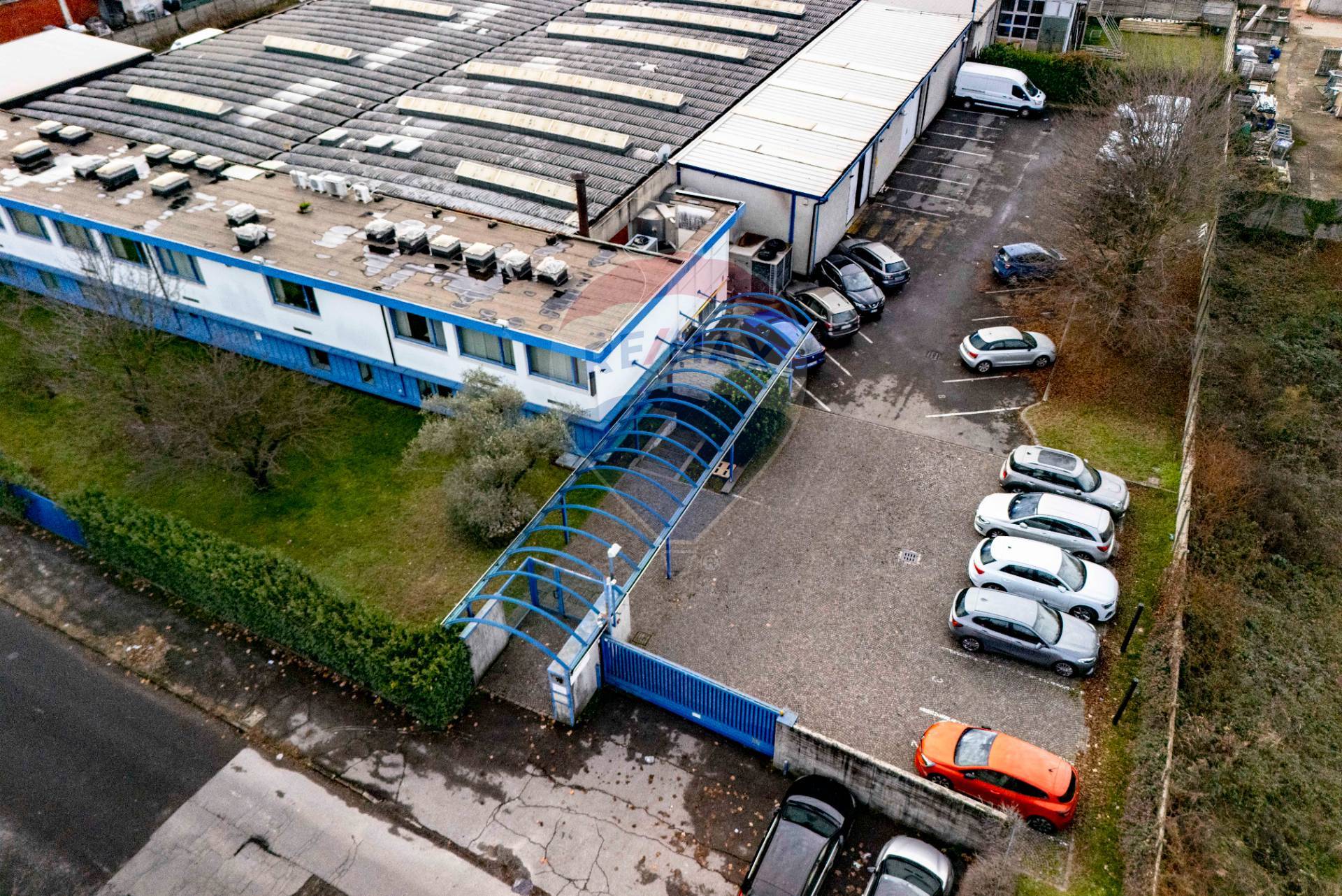 Capannone Industriale in vendita a Desio