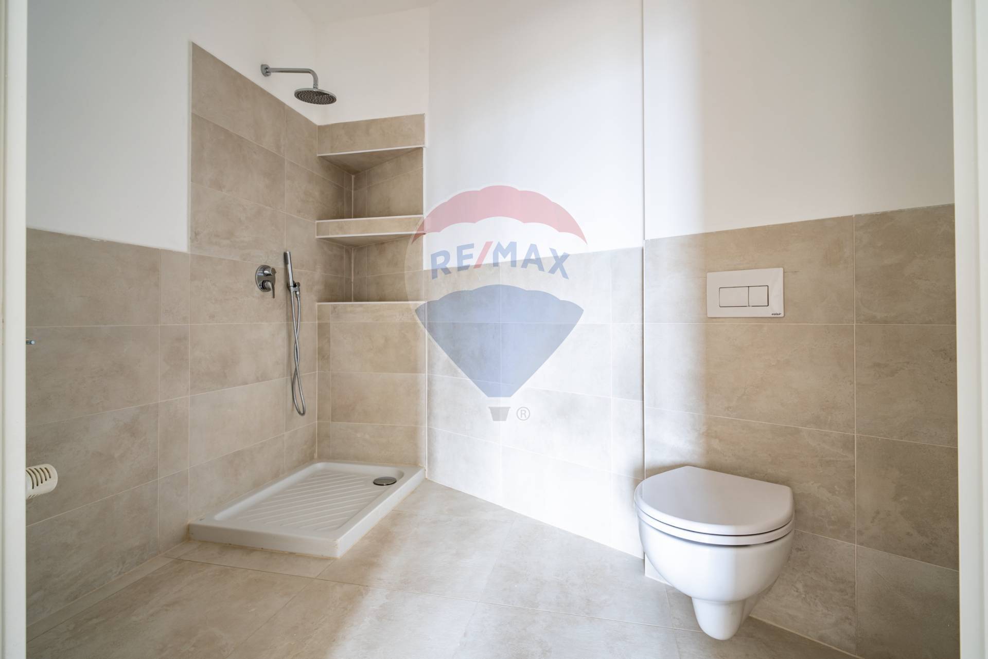 Appartamento in vendita a Limbiate