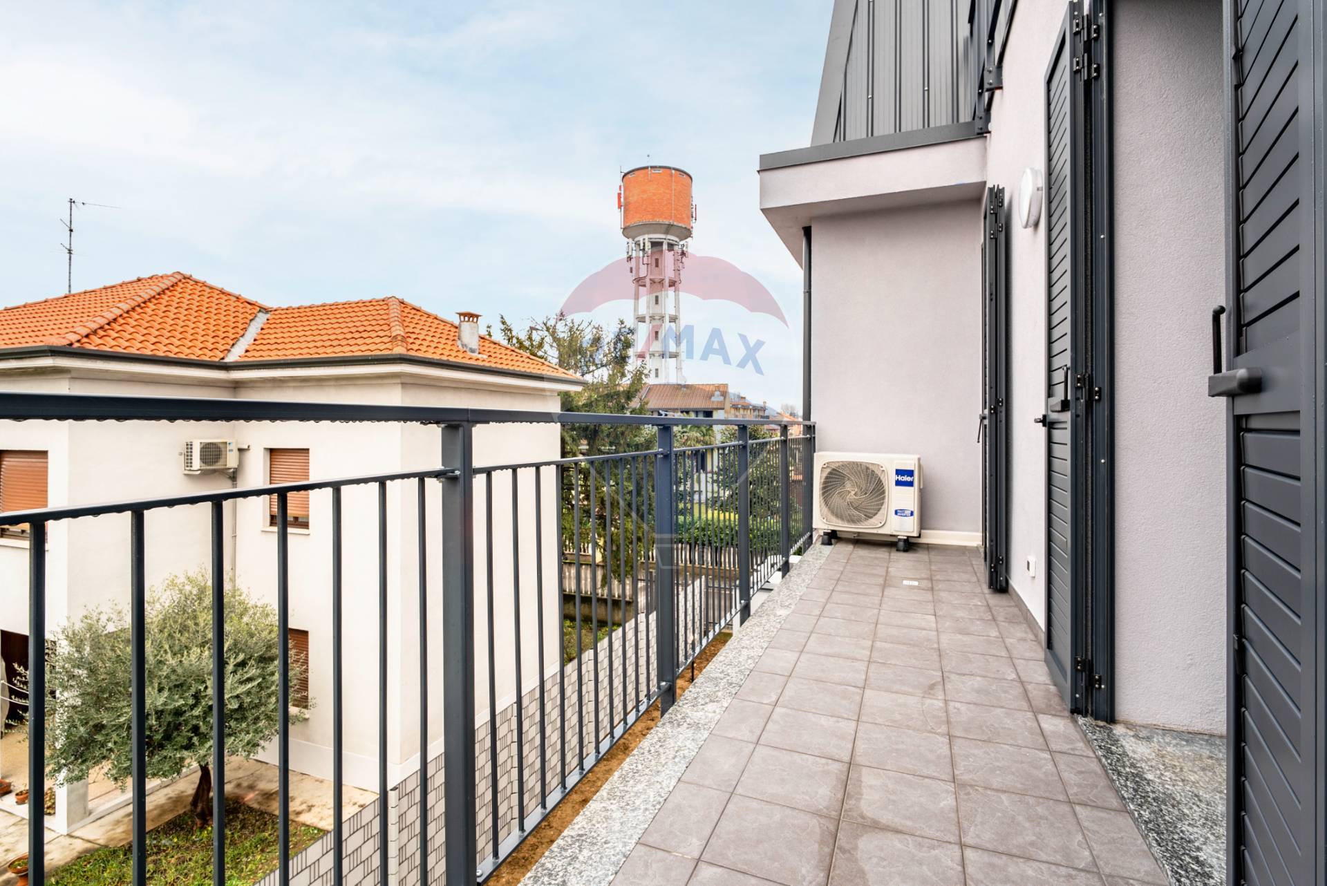 Appartamento in vendita a Limbiate