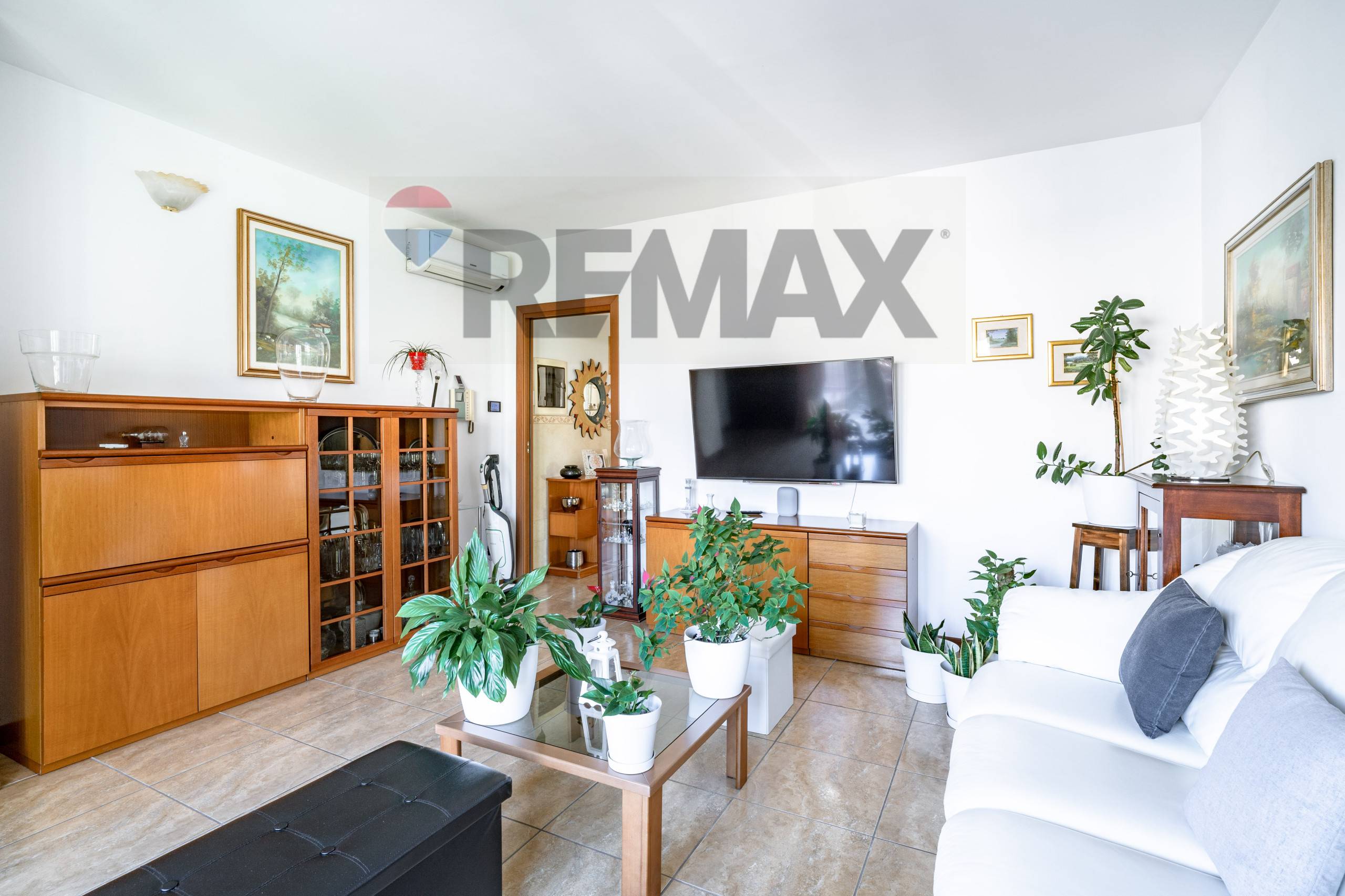 Villa a schiera in vendita a Caronno Pertusella