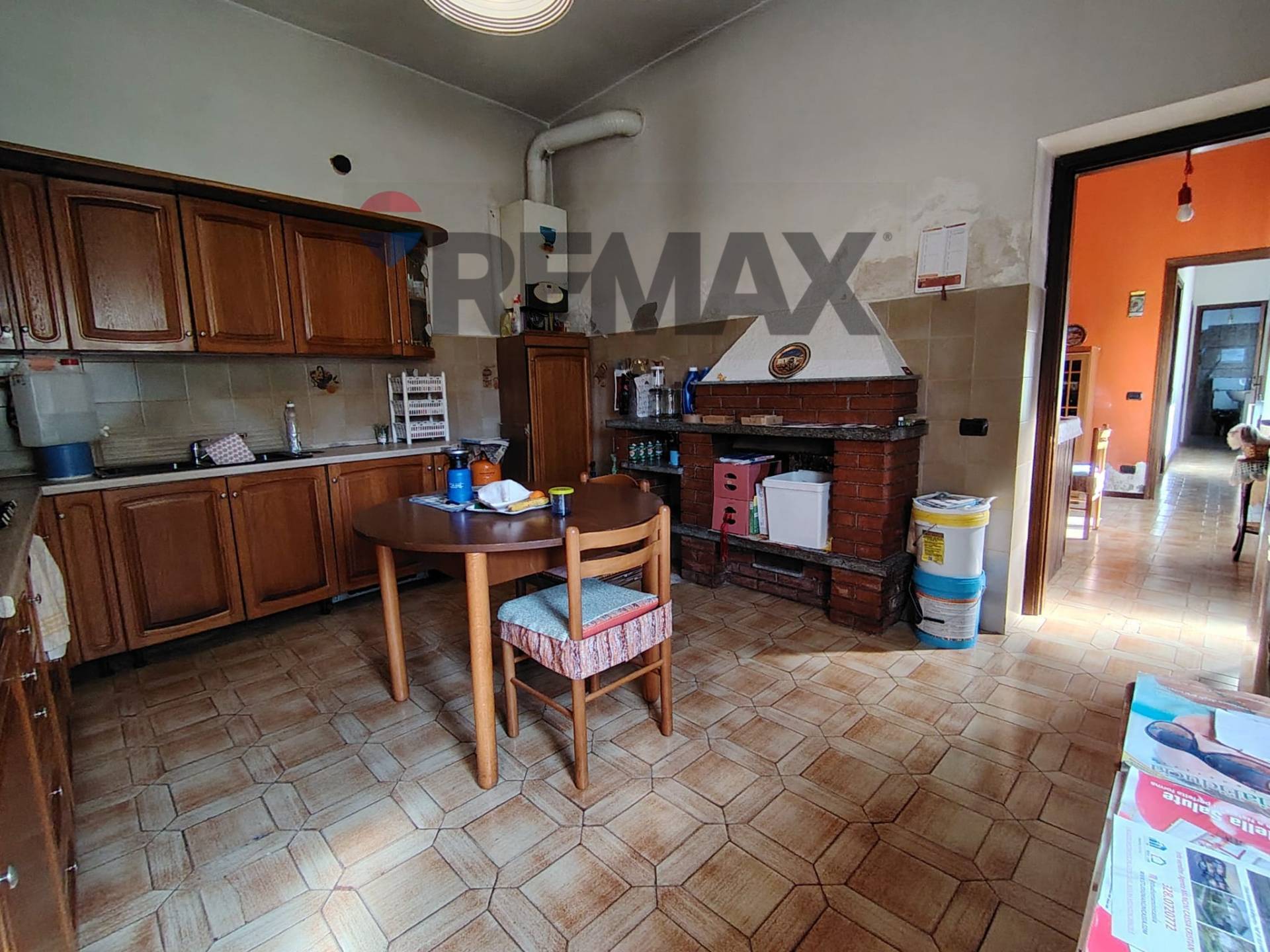 Appartamento in vendita a Gorla Minore