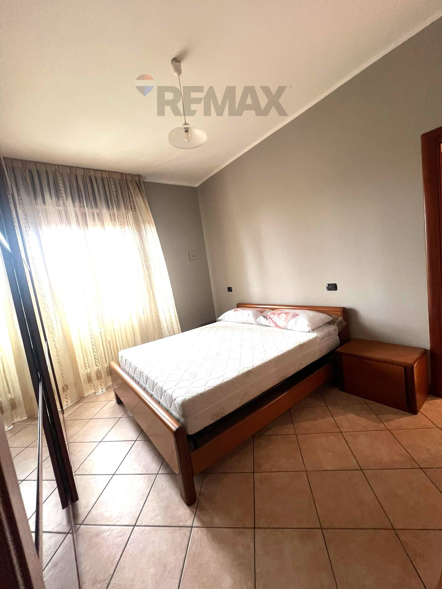 Appartamento in affitto a Caronno Pertusella, Pertusella
