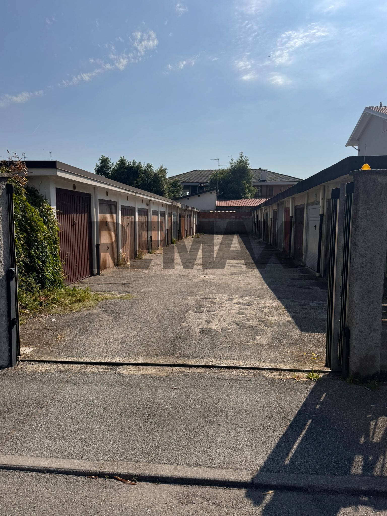 Garage/Box in vendita a Pantigliate