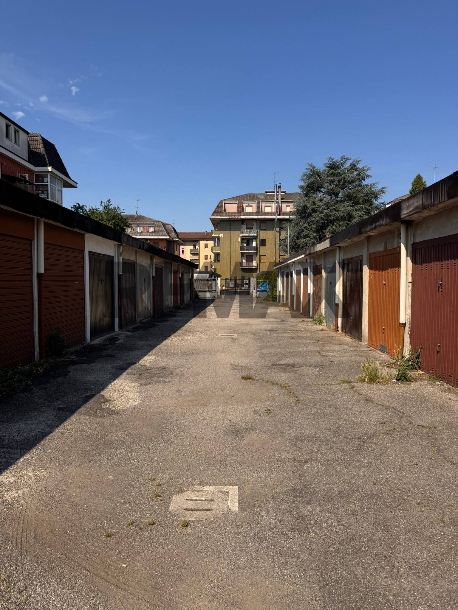 Garage/Box in vendita a Pantigliate