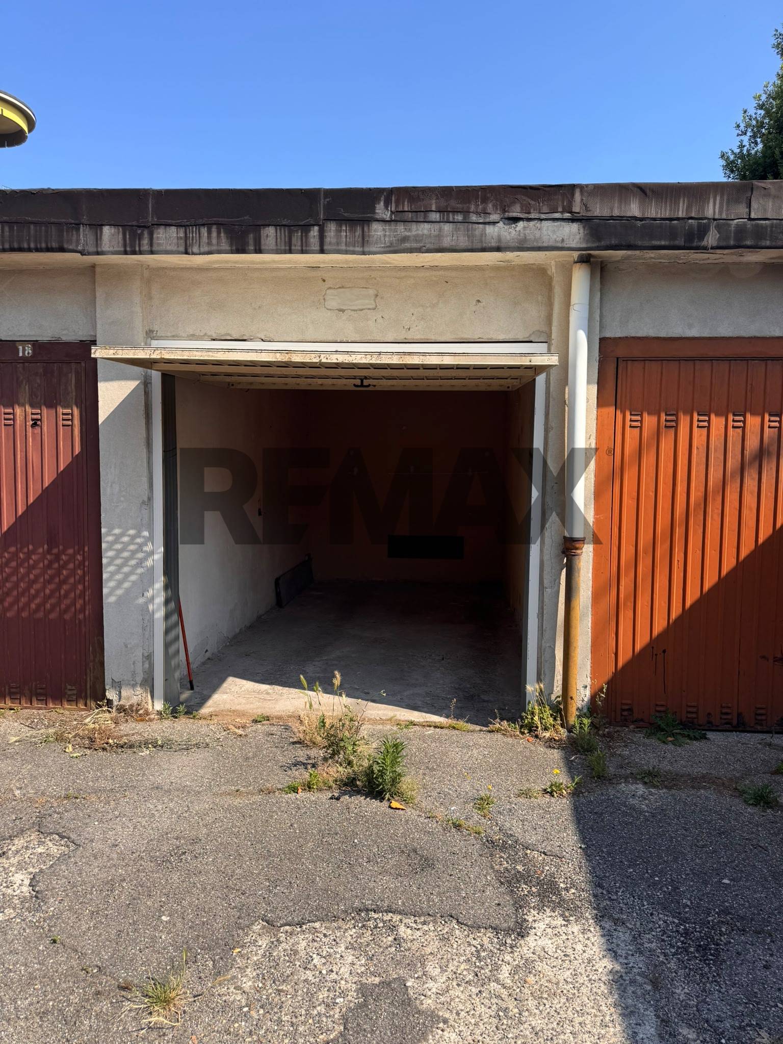 Garage/Box in vendita a Pantigliate