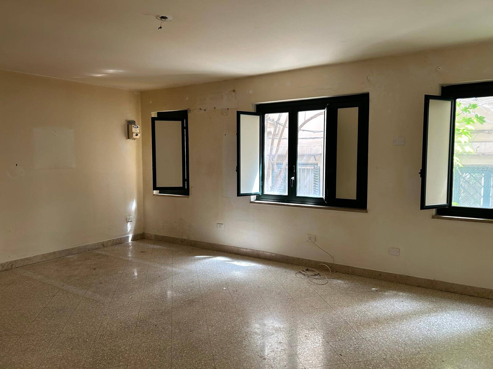 Studio/Ufficio in affitto a Palermo, Politeama