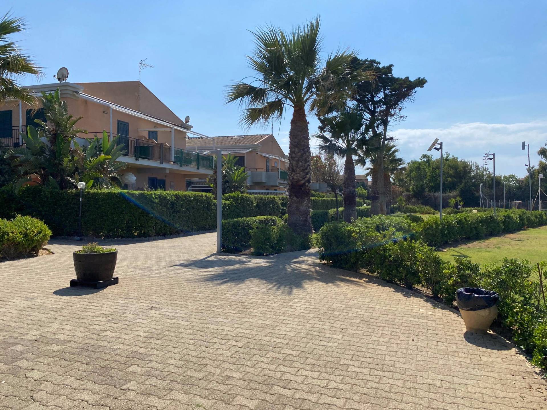 Villette a schiera in vendita a Campofelice di Roccella