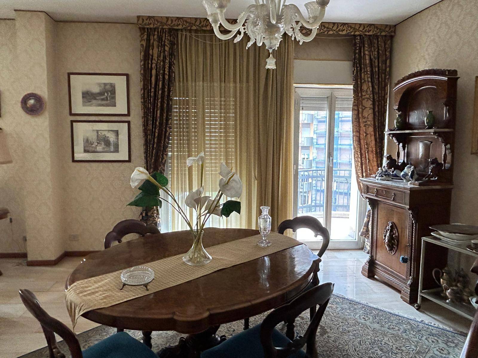 Appartamento in vendita a Palermo, Notarbartolo