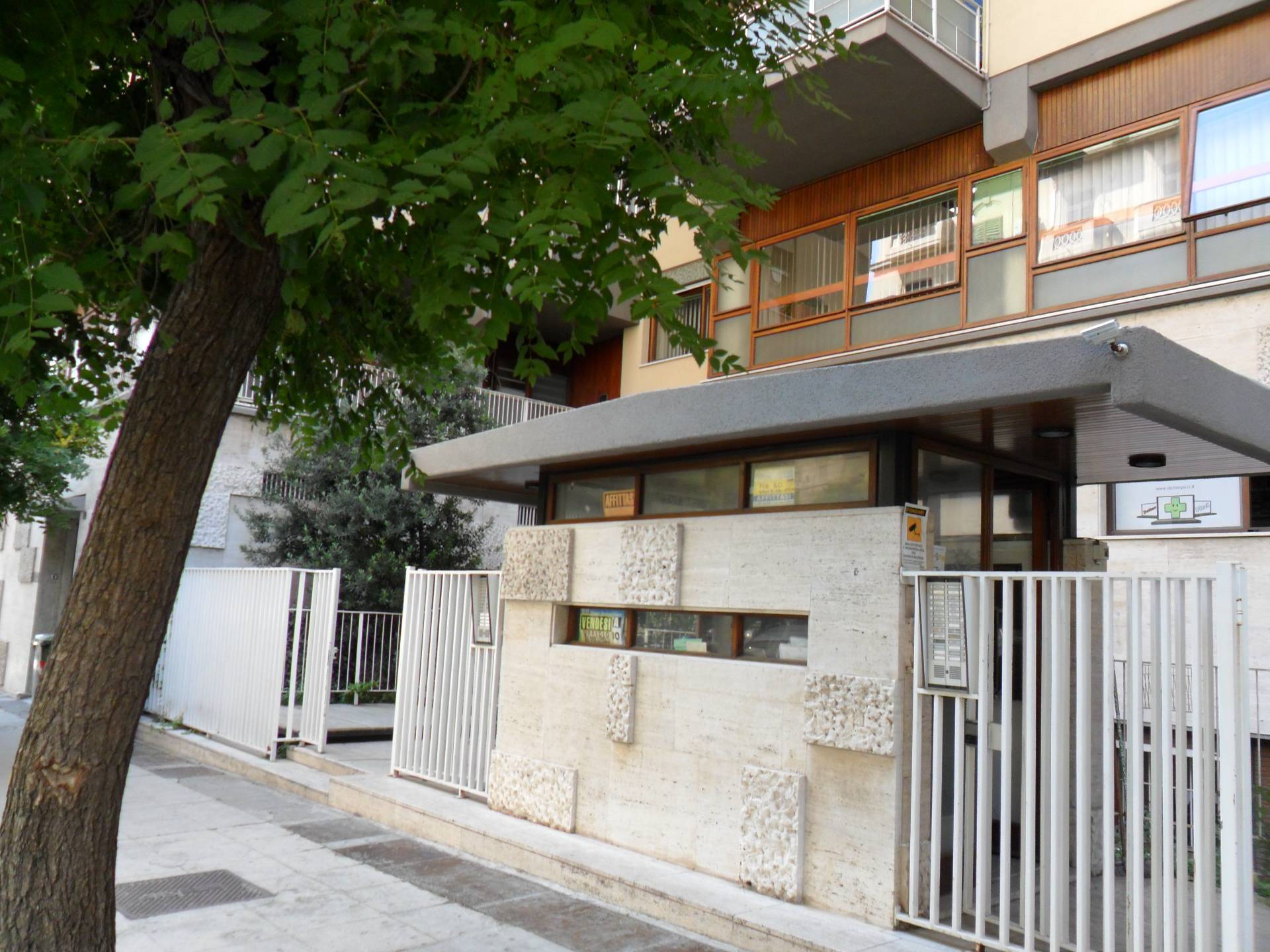 Studio/Ufficio in affitto a Palermo, Libert