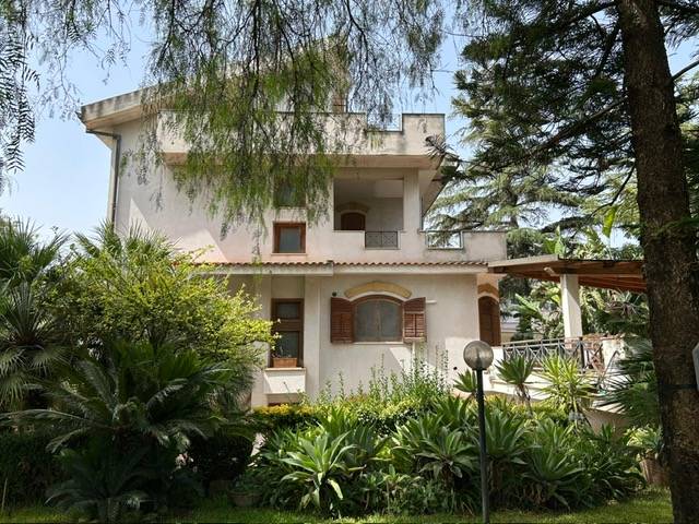 Villa in vendita a Palermo, Strasburgo