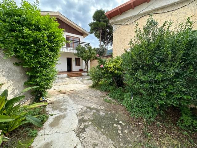 Villa in affitto a Palermo, Mondello