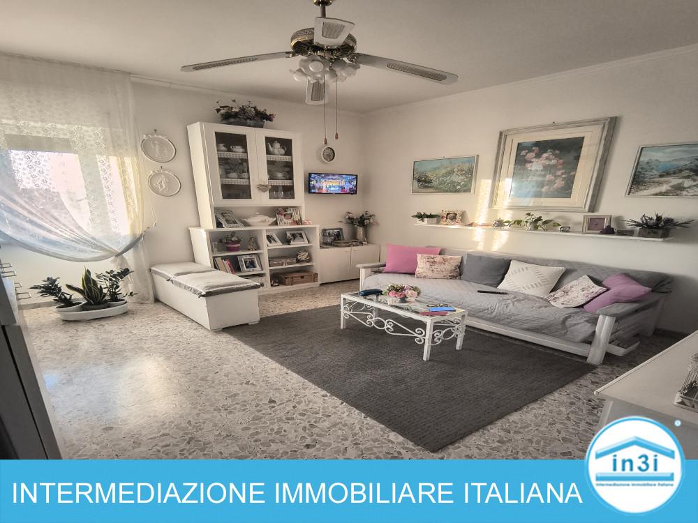 Attico vista mare in via del porto, Ladispoli