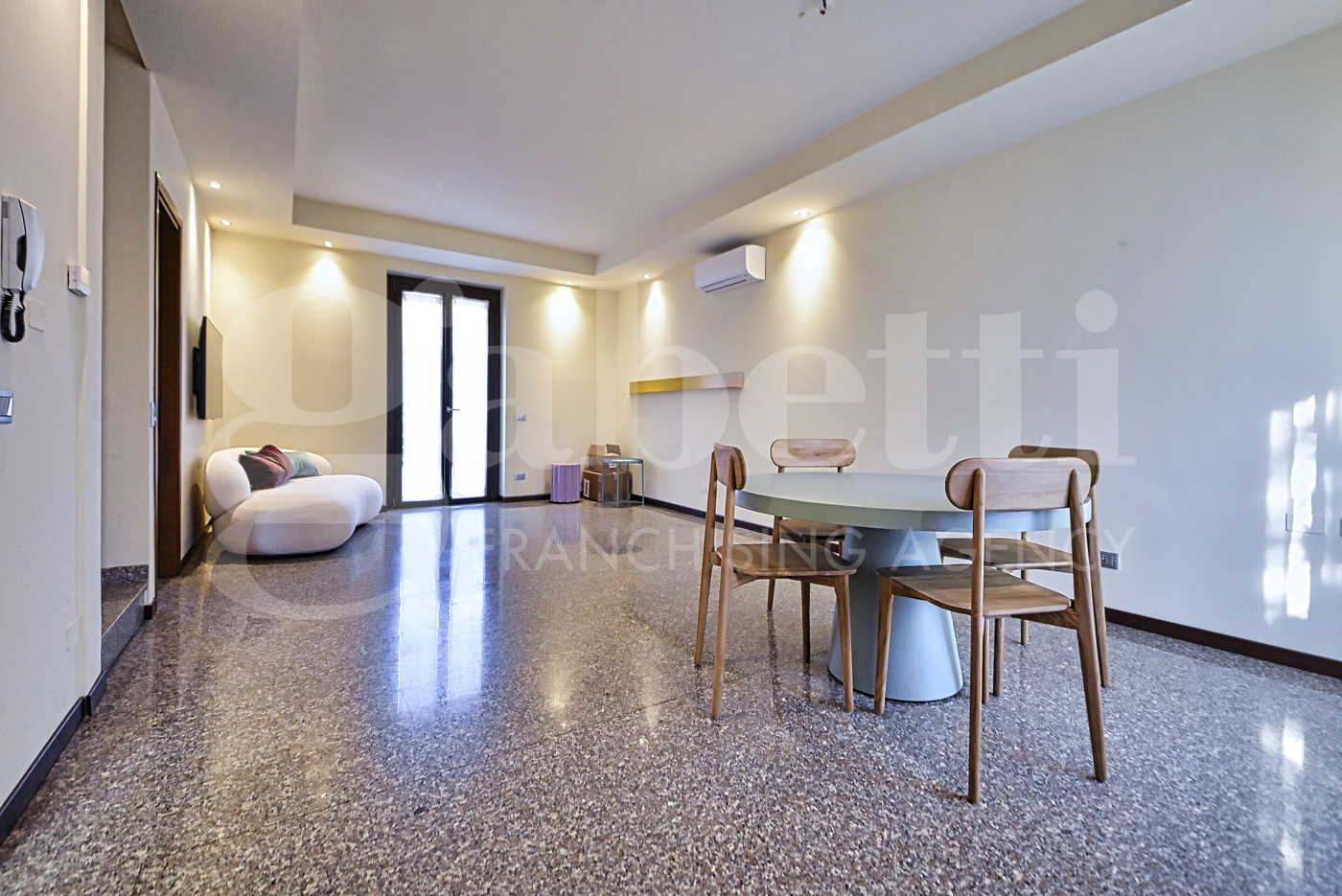 Villa con giardino a Biassono