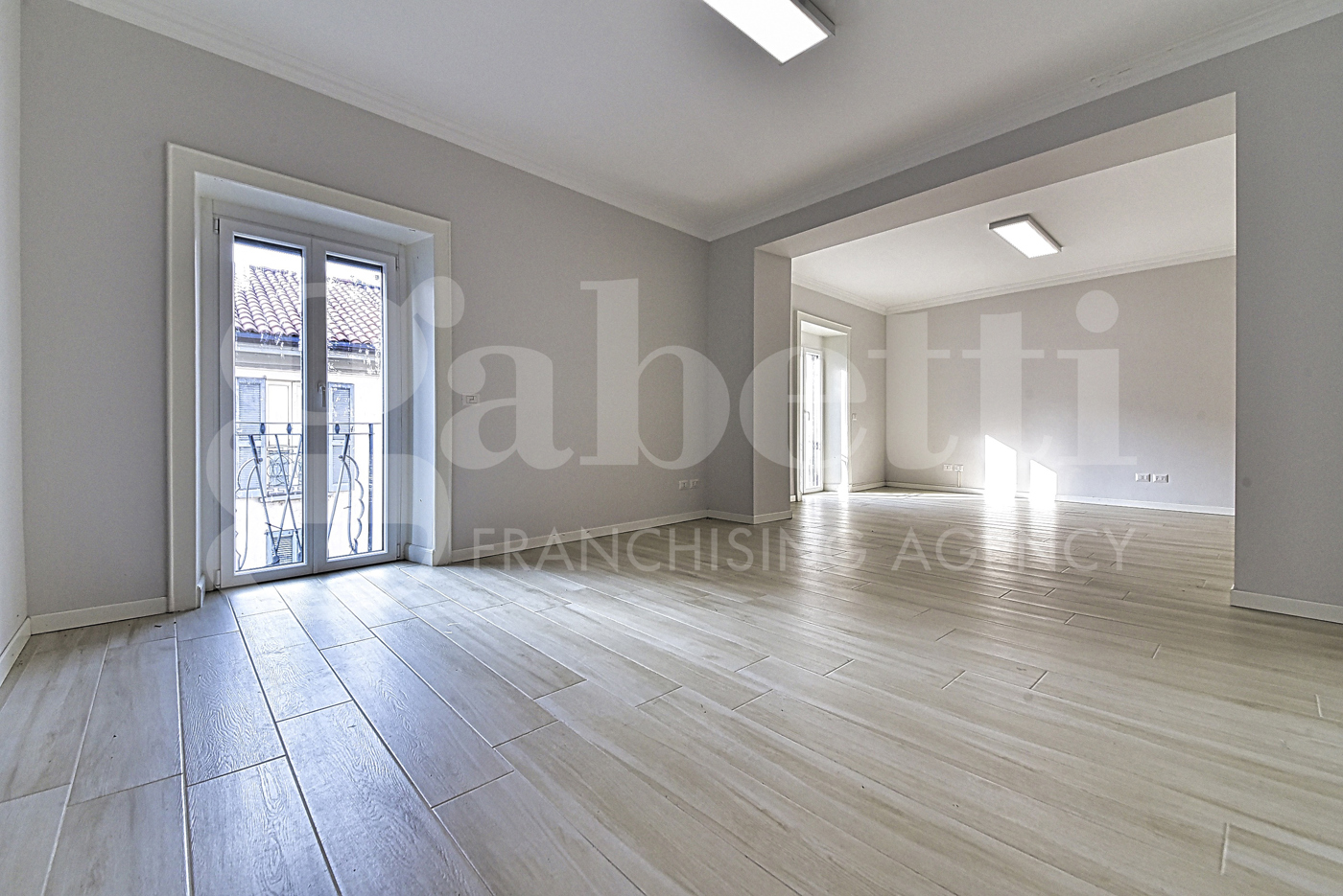 Ufficio ristrutturato a Monza