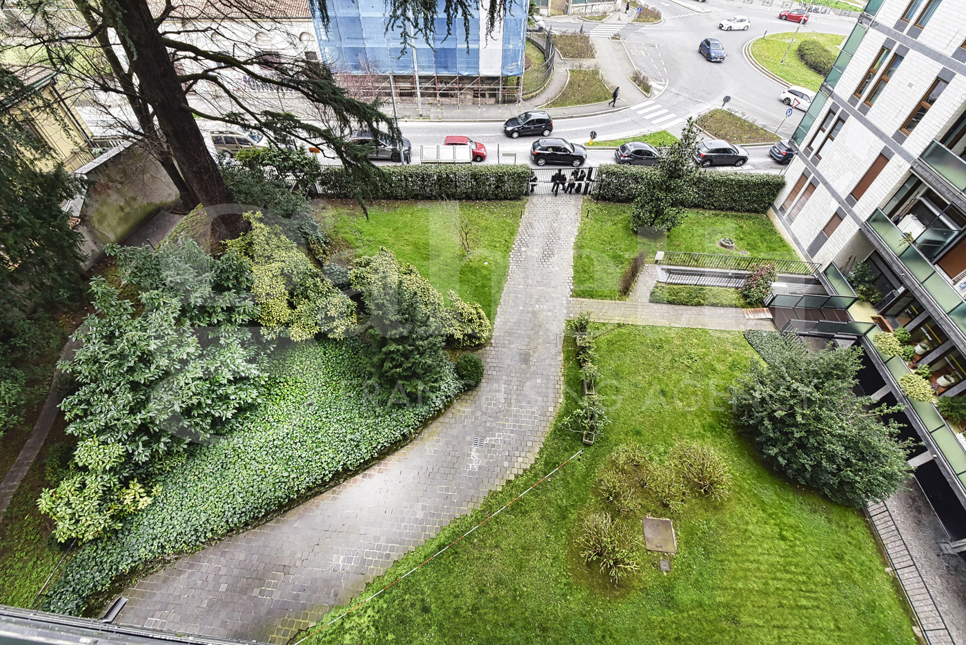 Quadrilocale in affitto a Monza