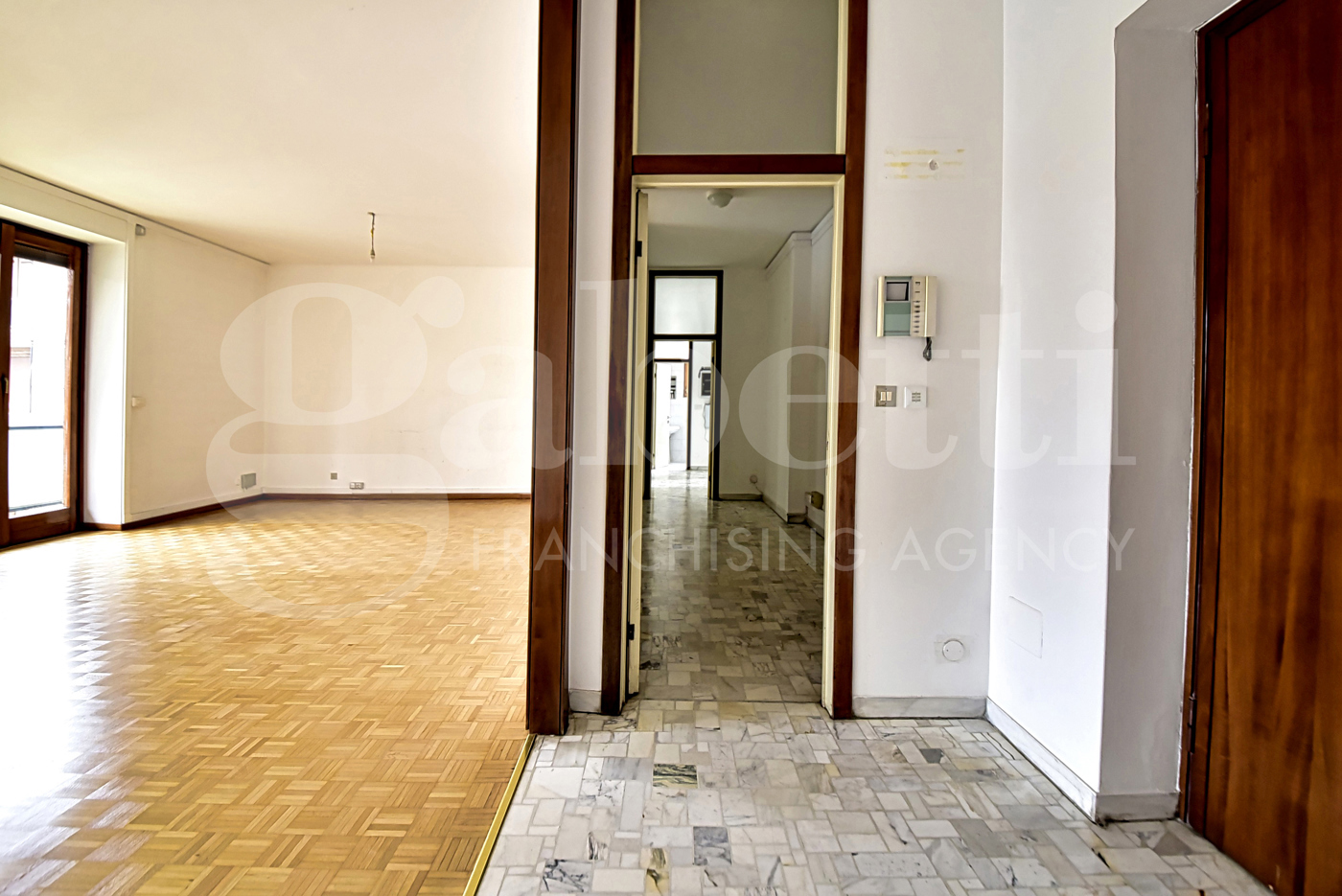 Quadrilocale in affitto a Monza