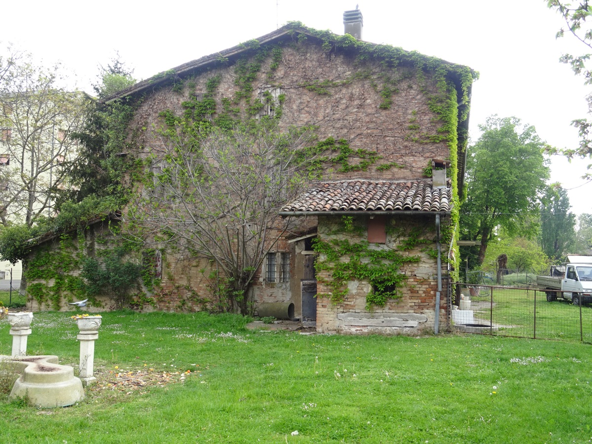 Rustico da ristrutturare a Spilamberto