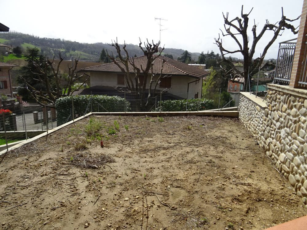 Villa con giardino a Guiglia