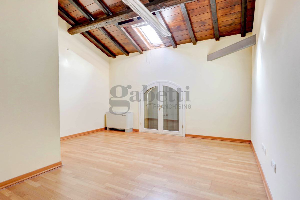 Ufficio in vendita a Modena