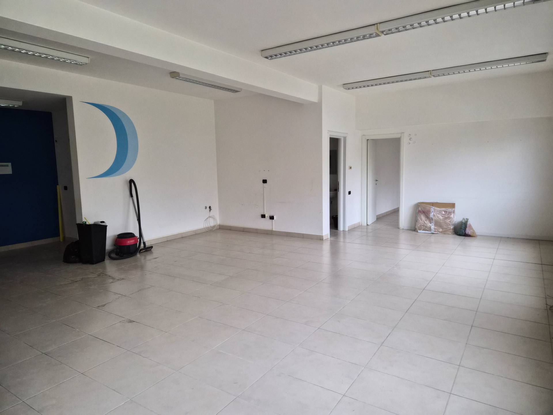 Ufficio in affitto a Bologna, Mazzini