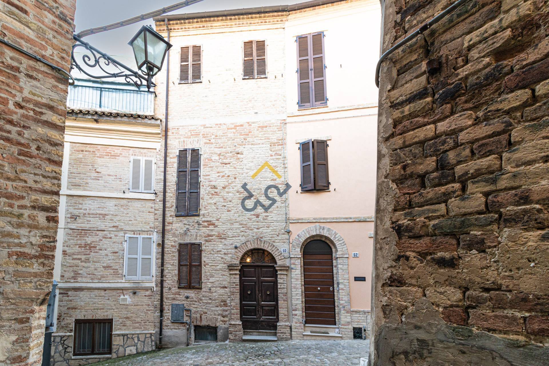 Casa cielo terra in vendita a Offida, Centrale