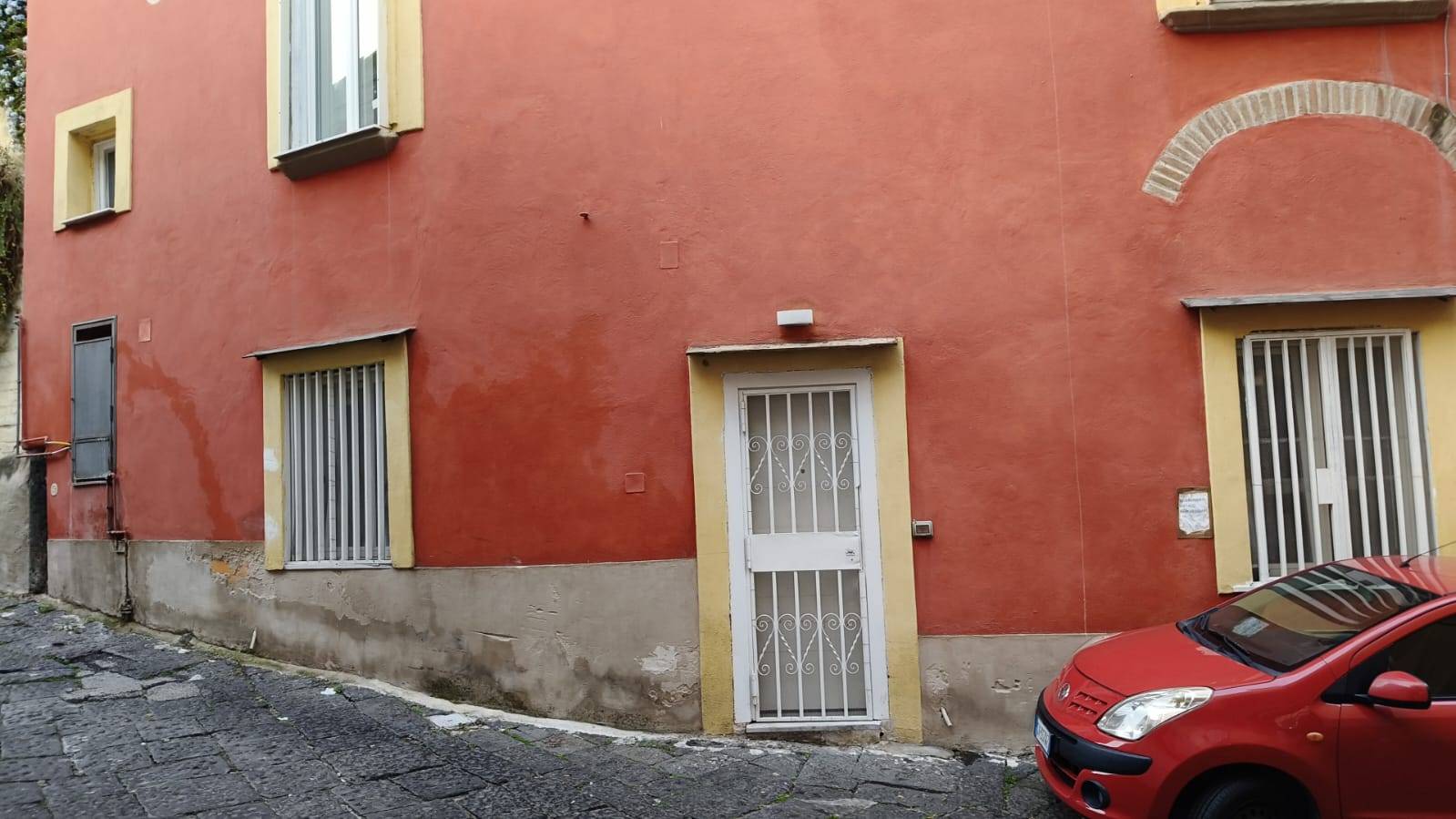 Appartamento in vendita a Napoli, Chiaia