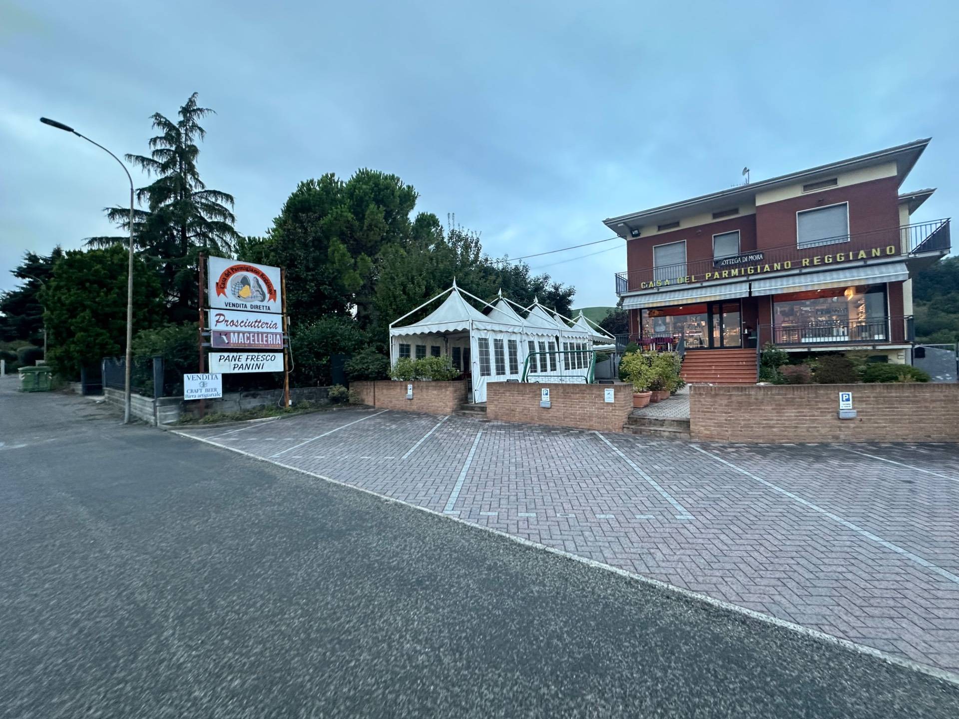 Villa in vendita a Langhirano, Pilastro
