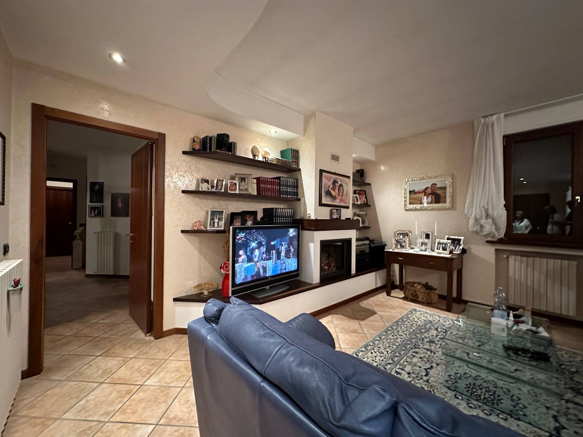 Villa in vendita a Langhirano, Pilastro