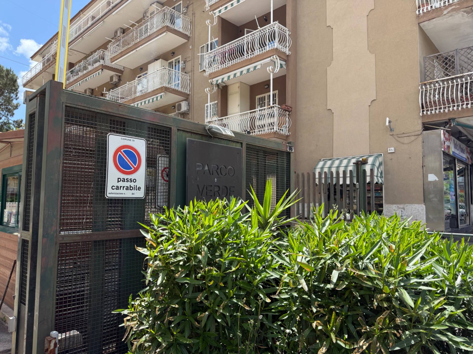 Box o garage in vendita a Napoli, Pianura