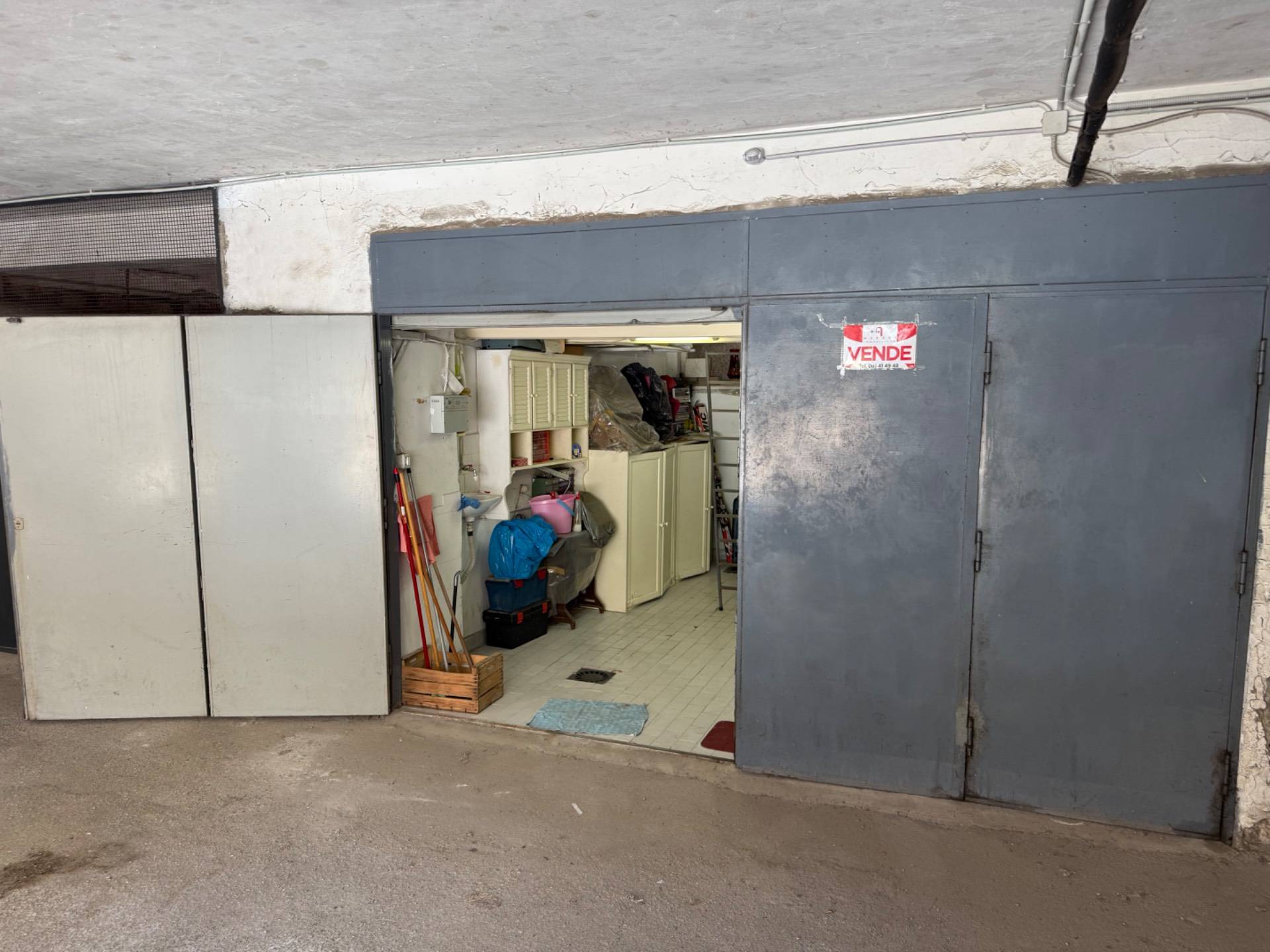 Box o garage in vendita a Napoli, Pianura