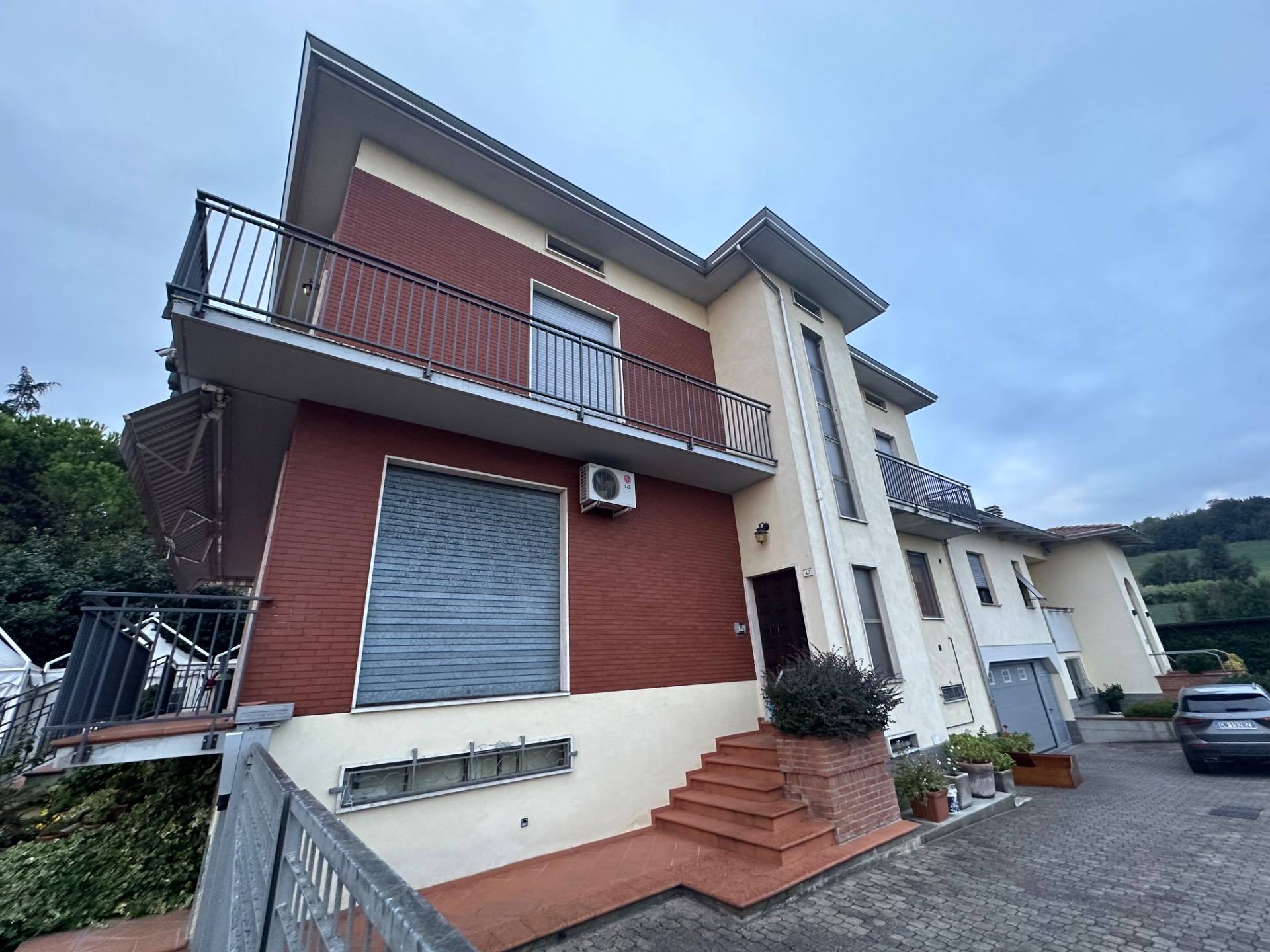 Villa in vendita a Langhirano, Pilastro