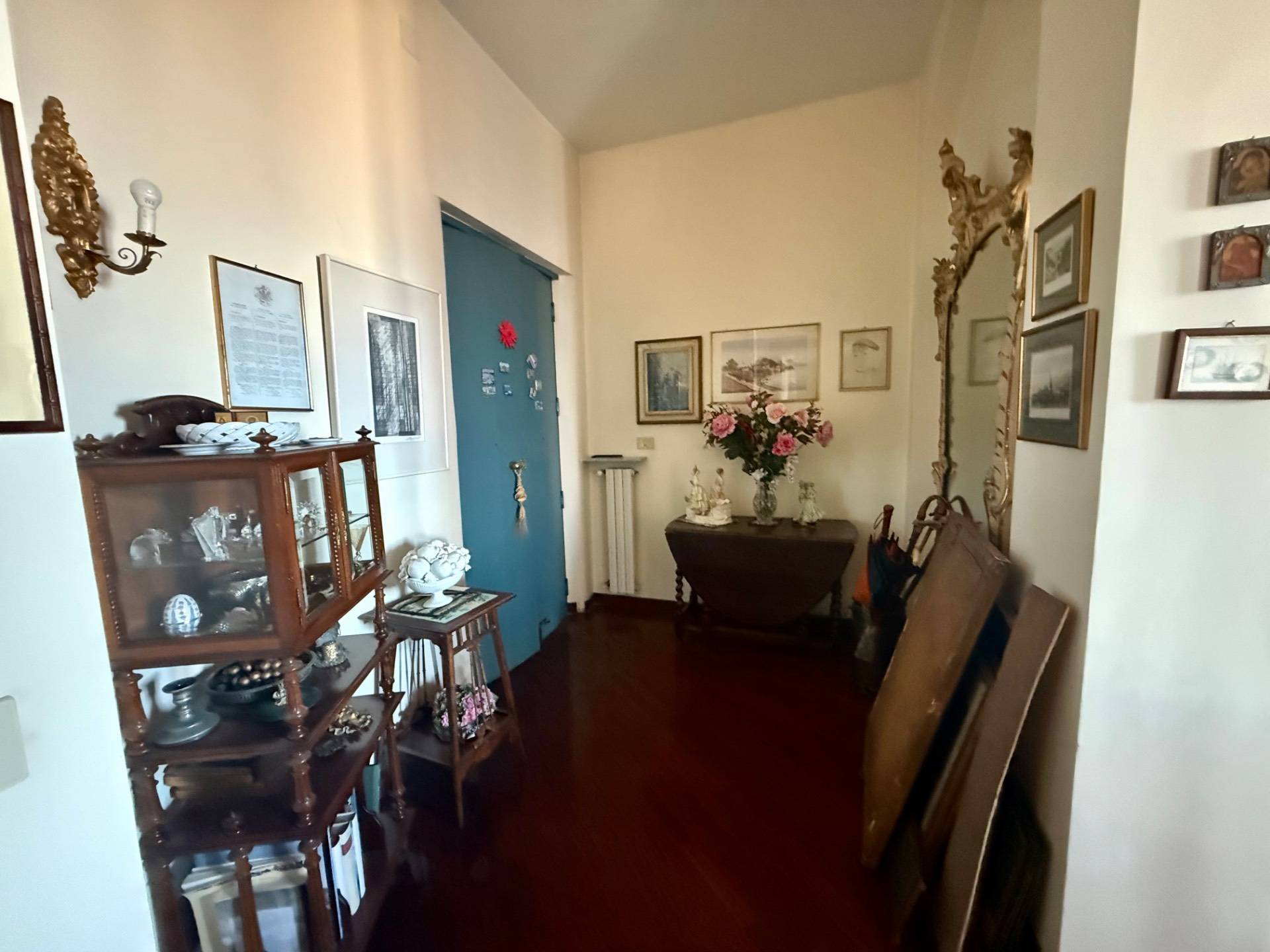 Appartamento in vendita a Napoli, Chiaia