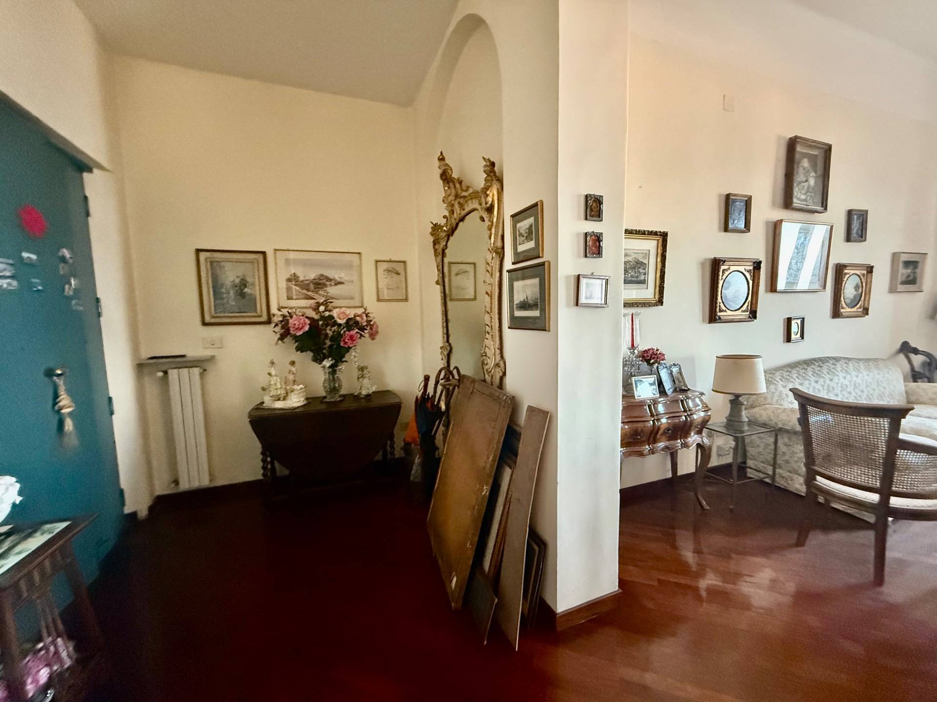 Appartamento in vendita a Napoli, Chiaia