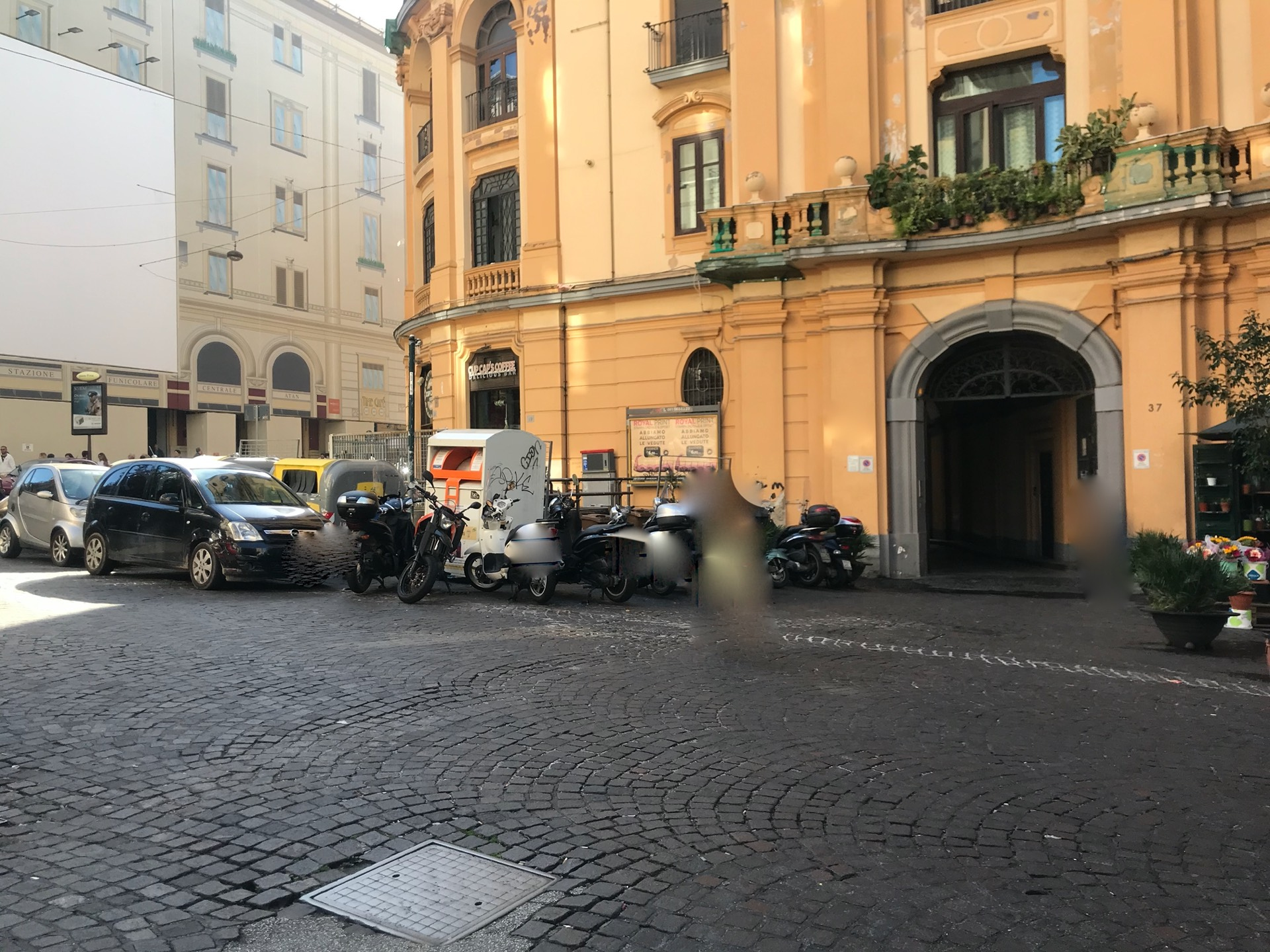 Studio/Ufficio in affitto a Napoli, Vomero