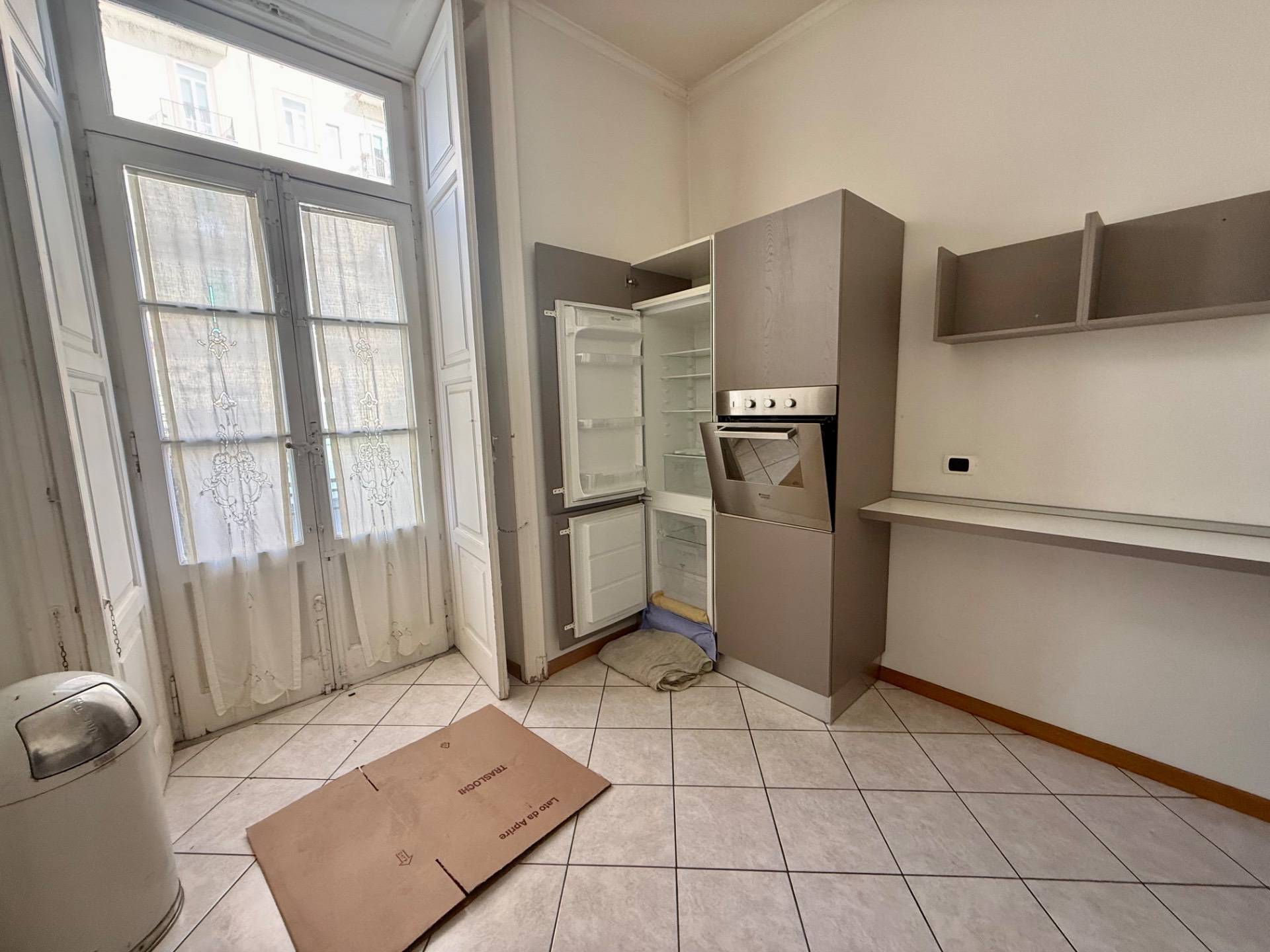 Appartamento in affitto a Napoli, Chiaia