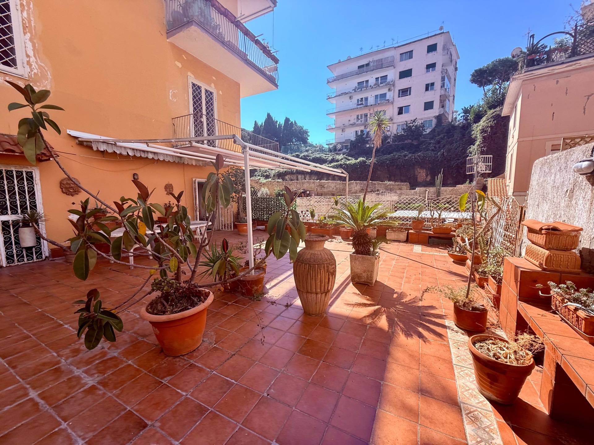 Appartamento in vendita a Napoli, Posillipo