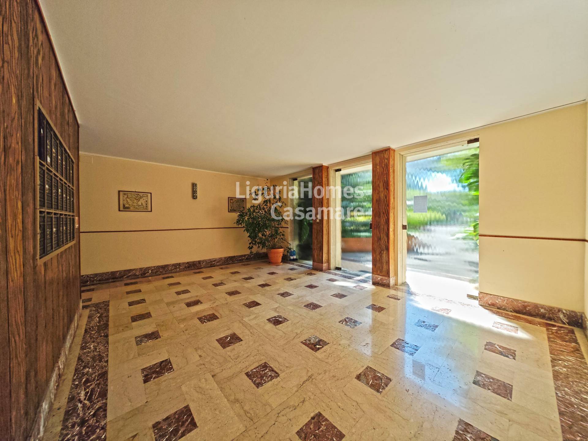 Appartamento in vendita a Bordighera