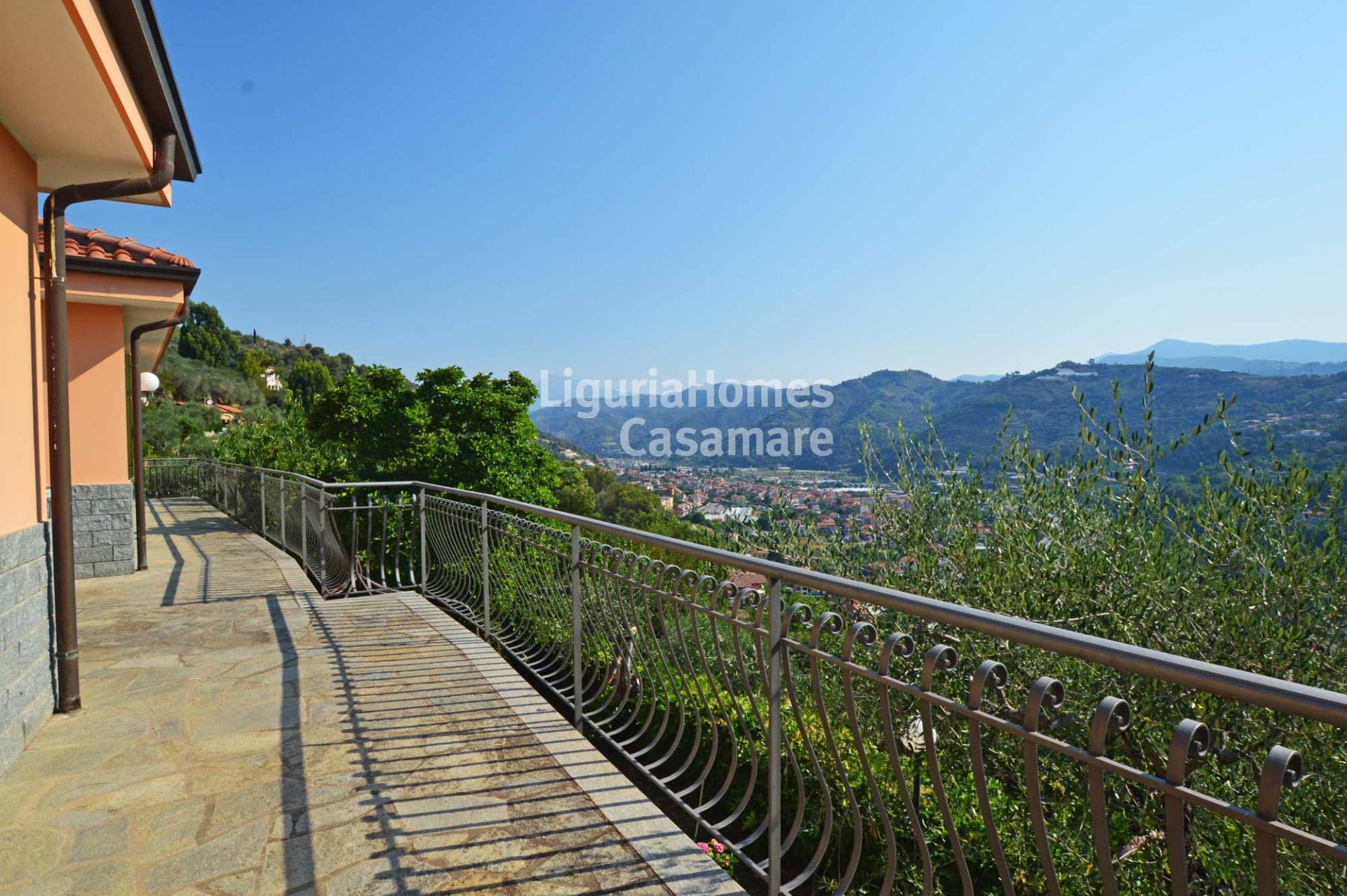 Villa in vendita a Camporosso