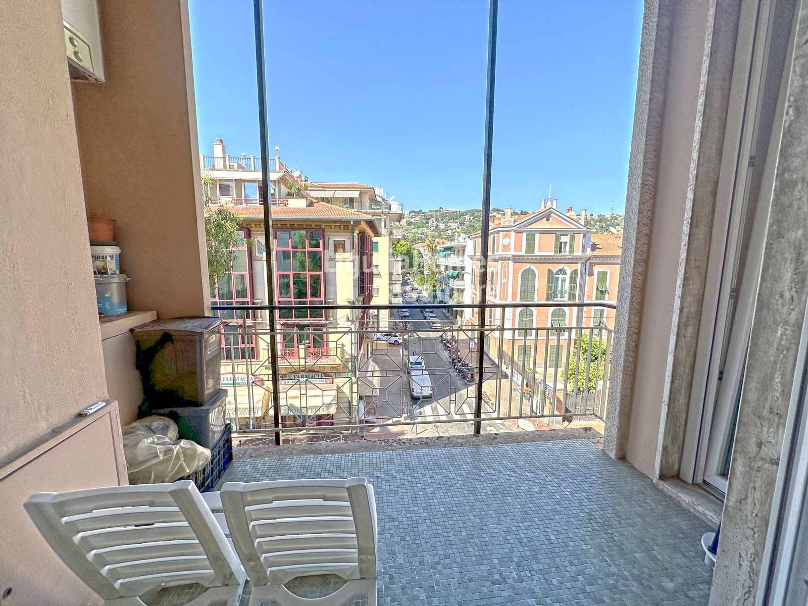 Appartamento in vendita a Bordighera