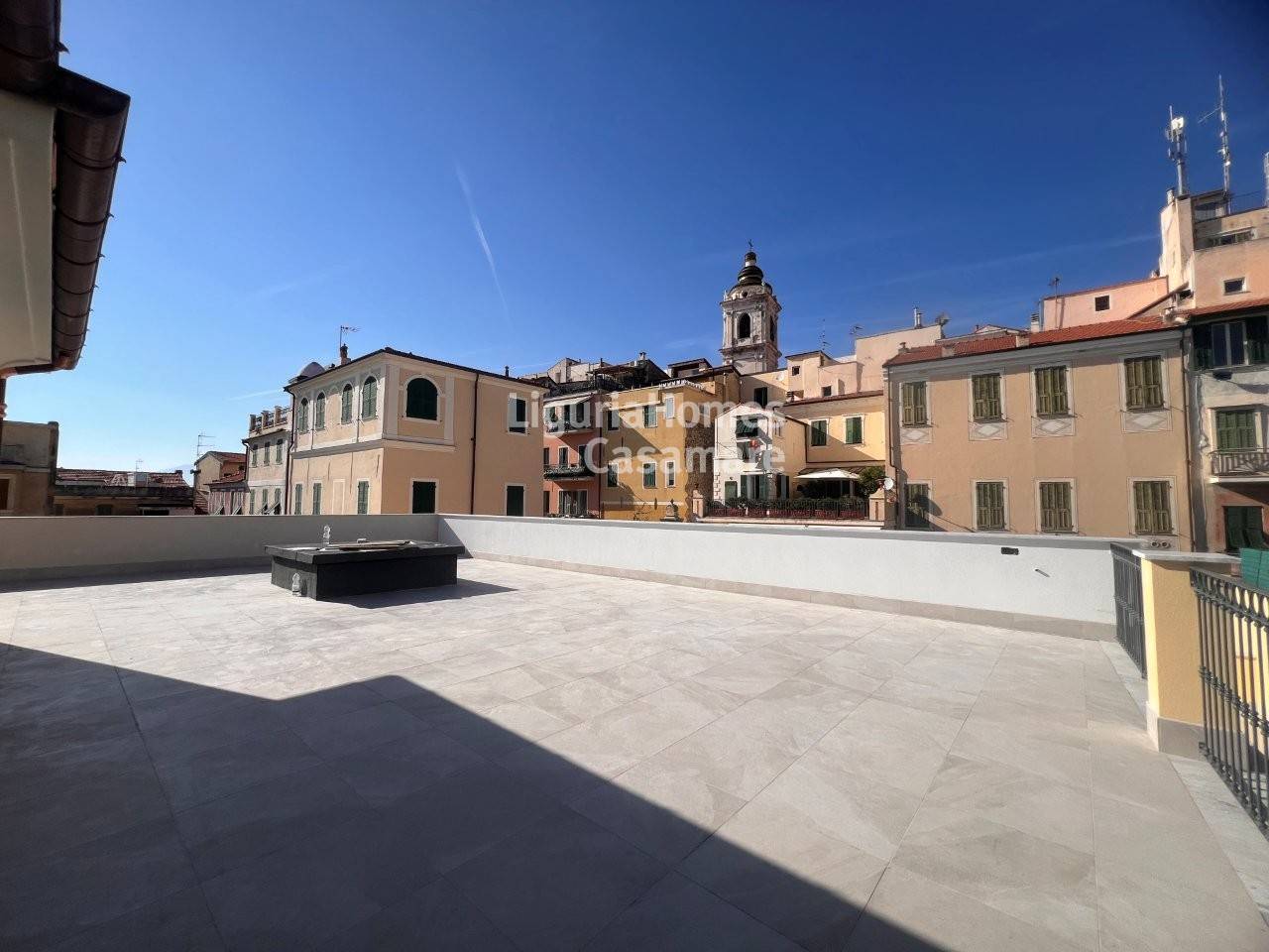 Appartamento in vendita a Bordighera