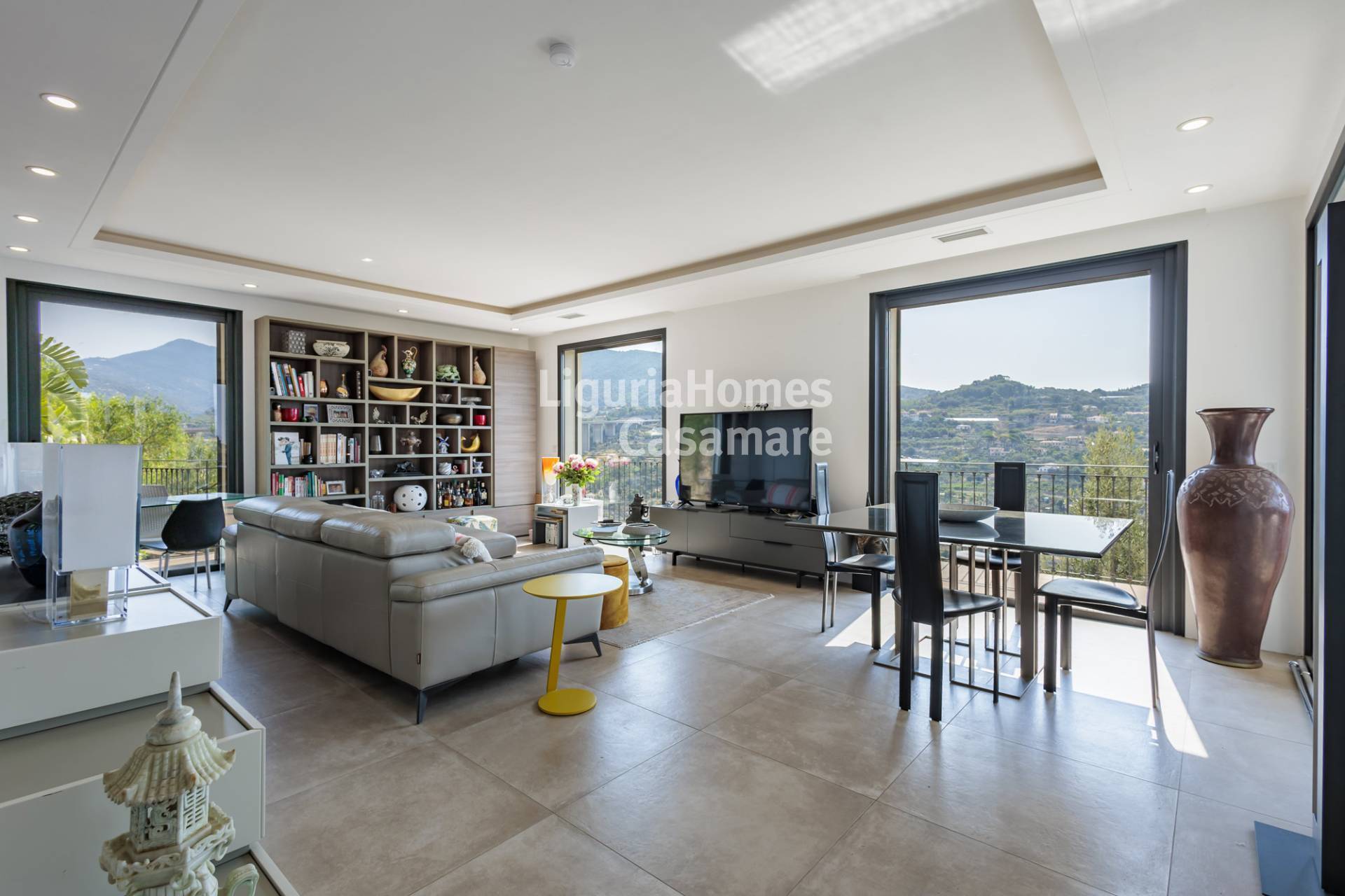 Villa in vendita a Bordighera