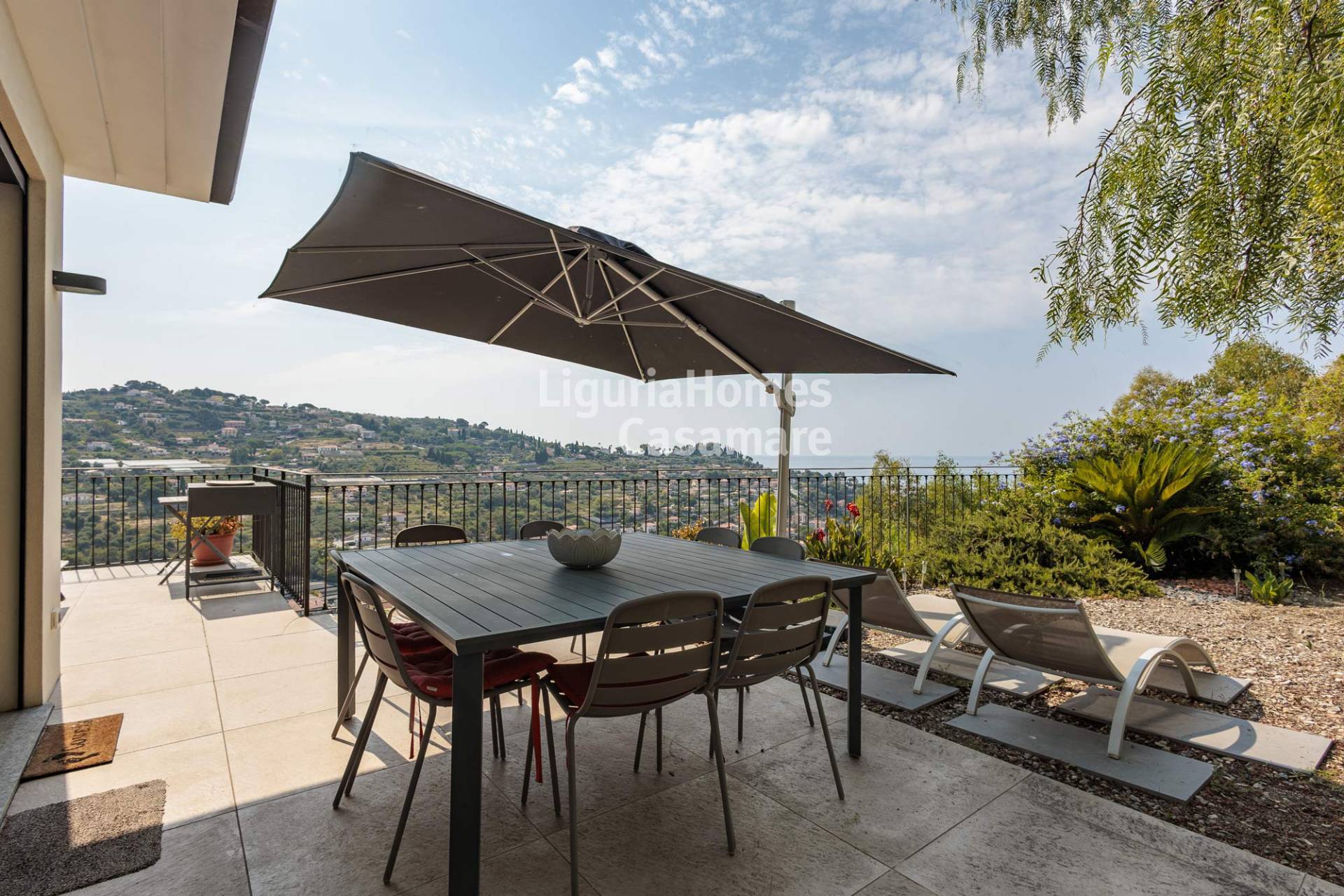 Villa in vendita a Bordighera
