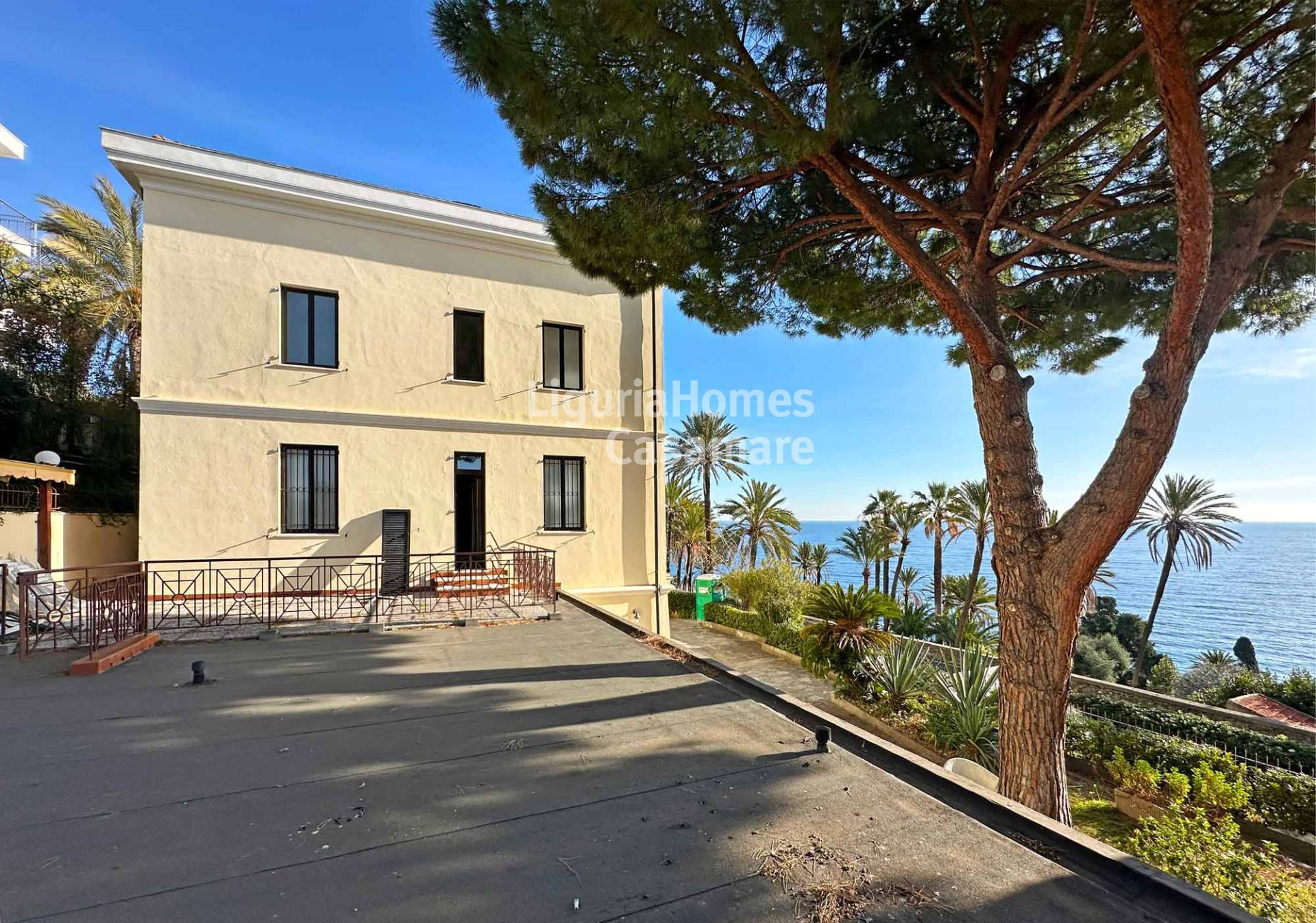 Appartamento in vendita a Bordighera