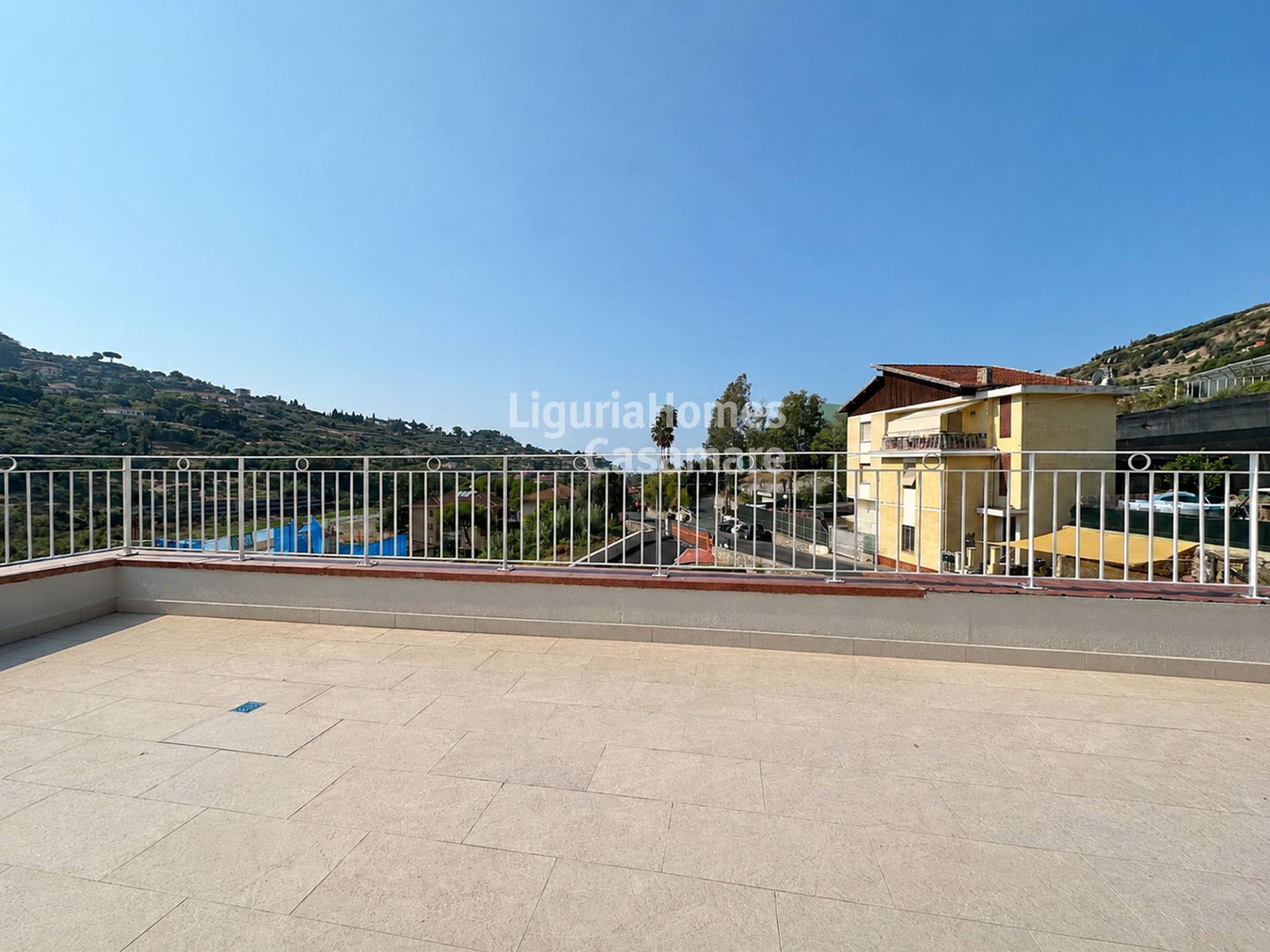 Appartamento in vendita a Bordighera