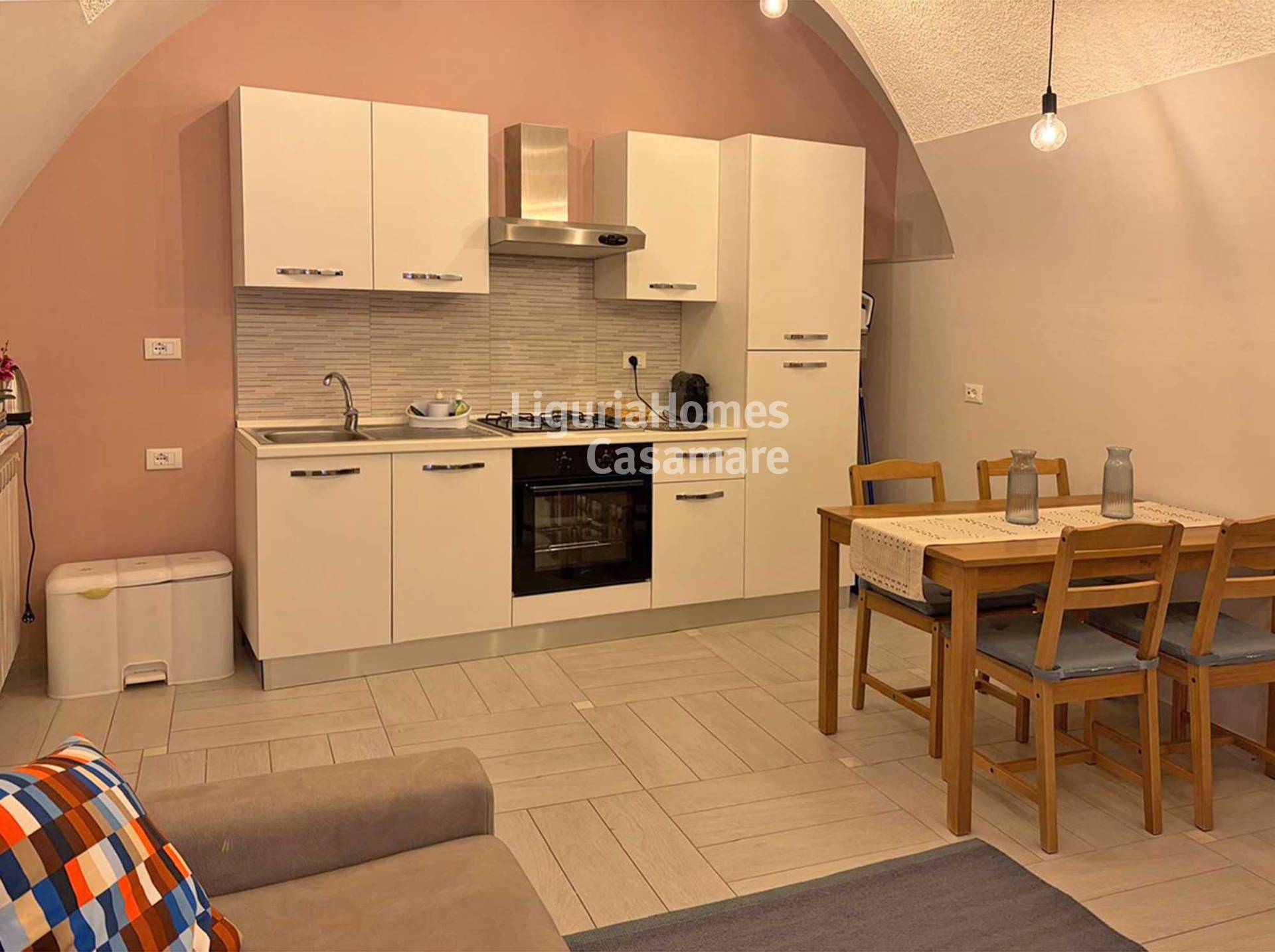 Appartamento in vendita a Dolceacqua