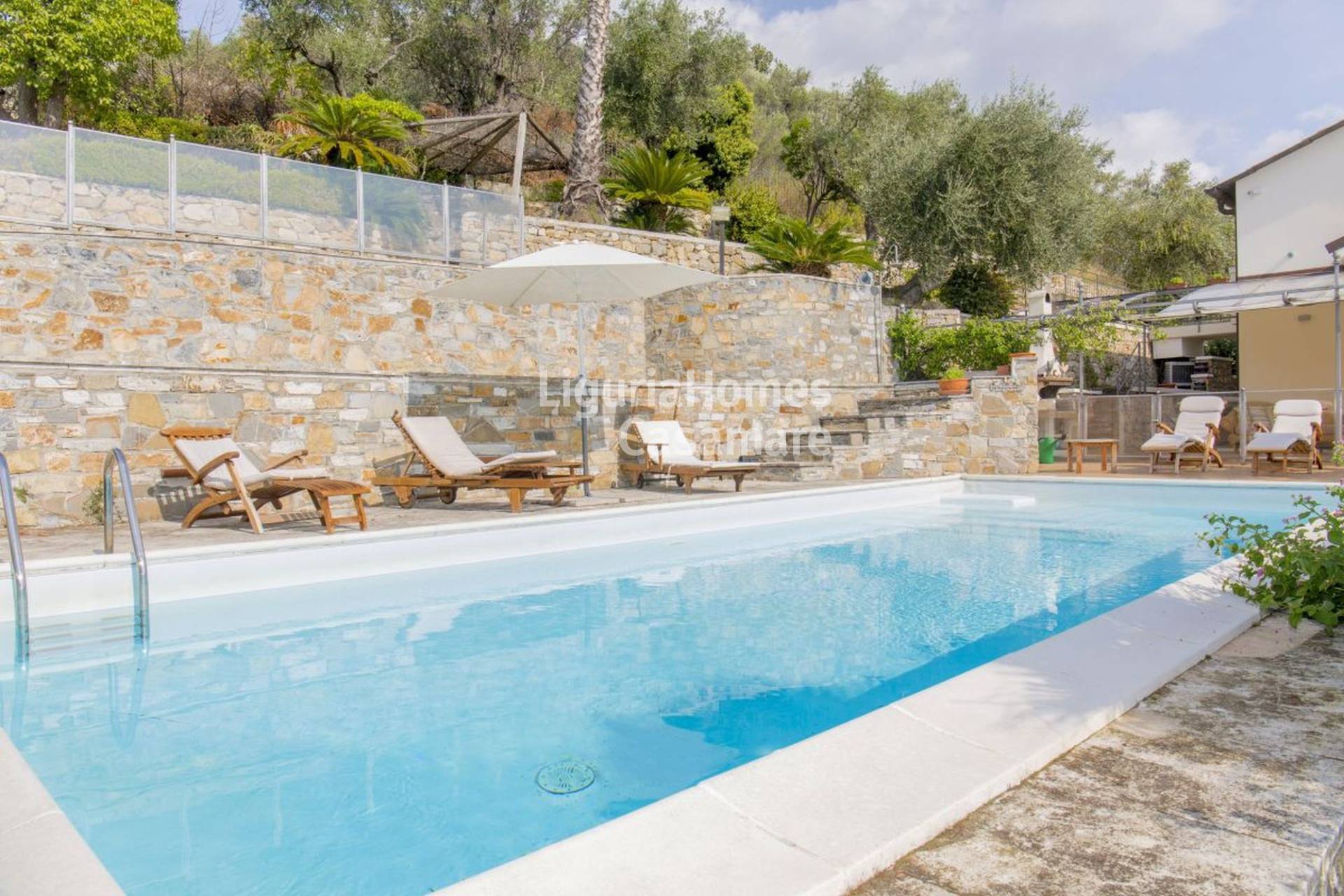 Villa in vendita a Imperia