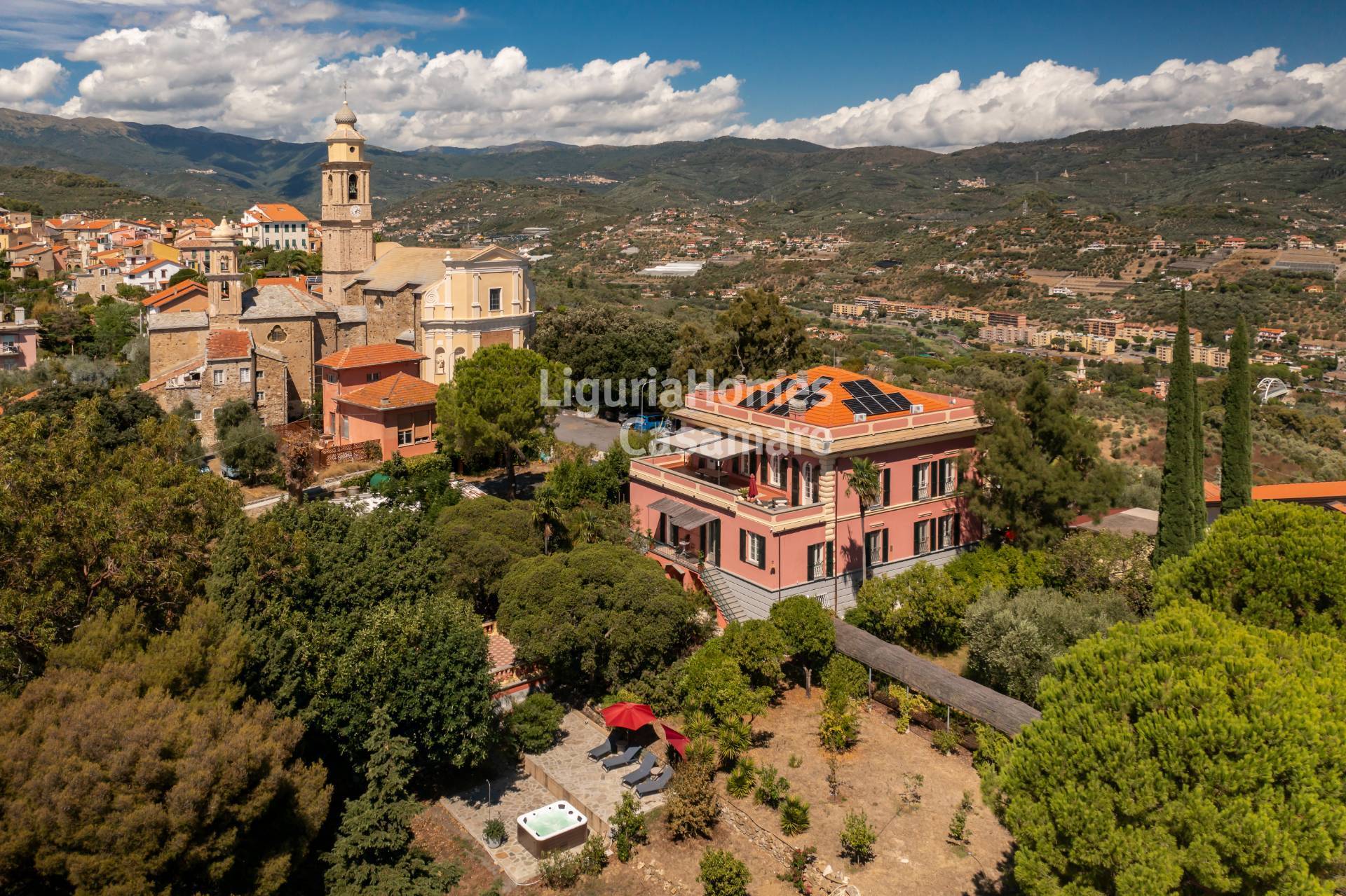 Villa in vendita a Imperia