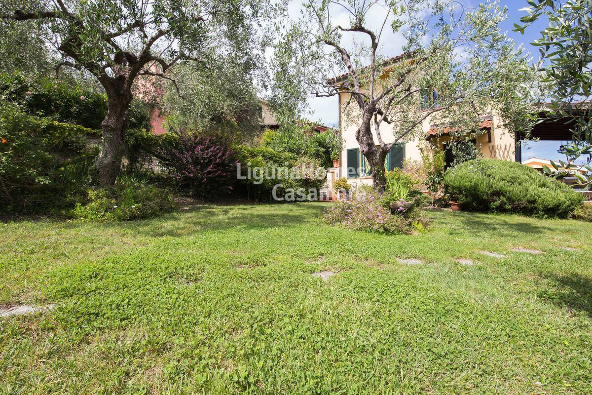 Villa in vendita a Diano Marina