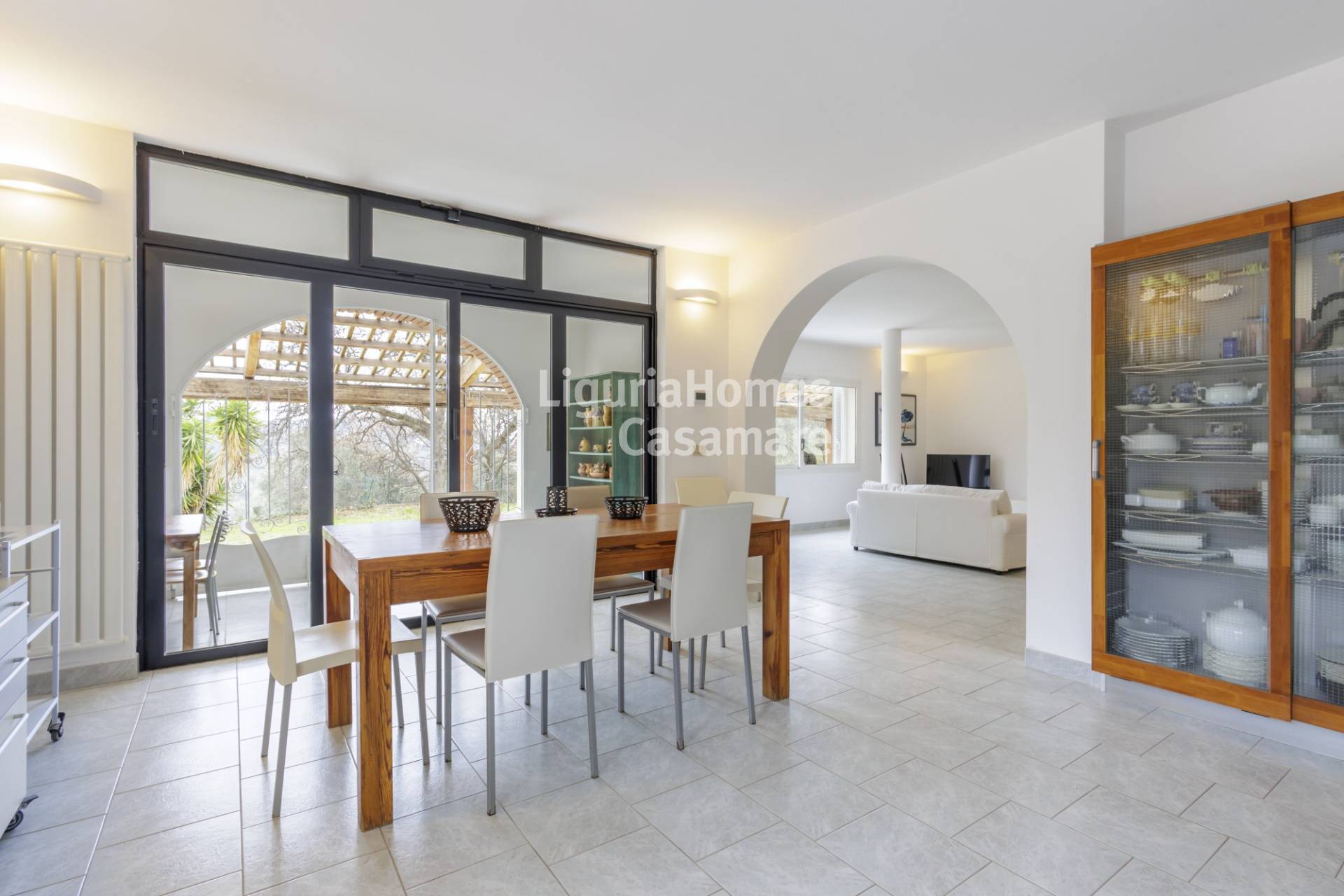 Villa in vendita a Imperia